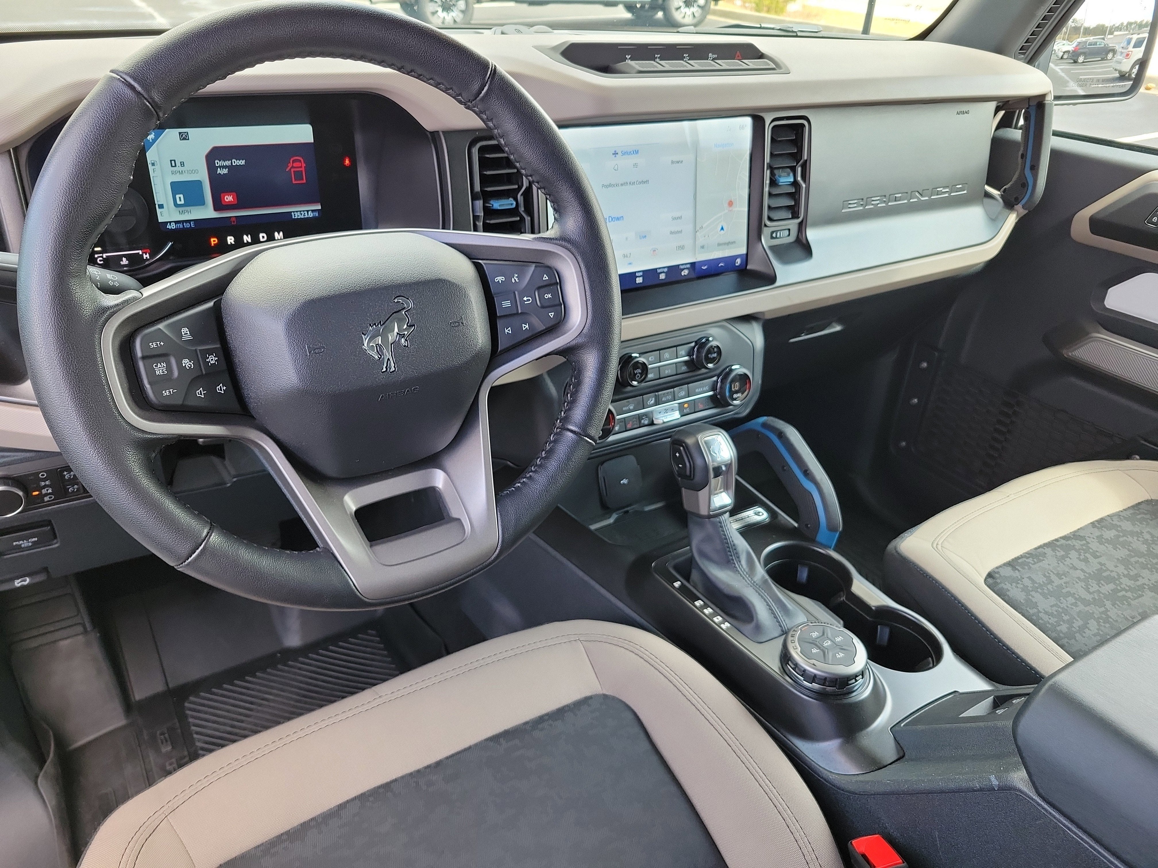 2023 Ford Bronco Base