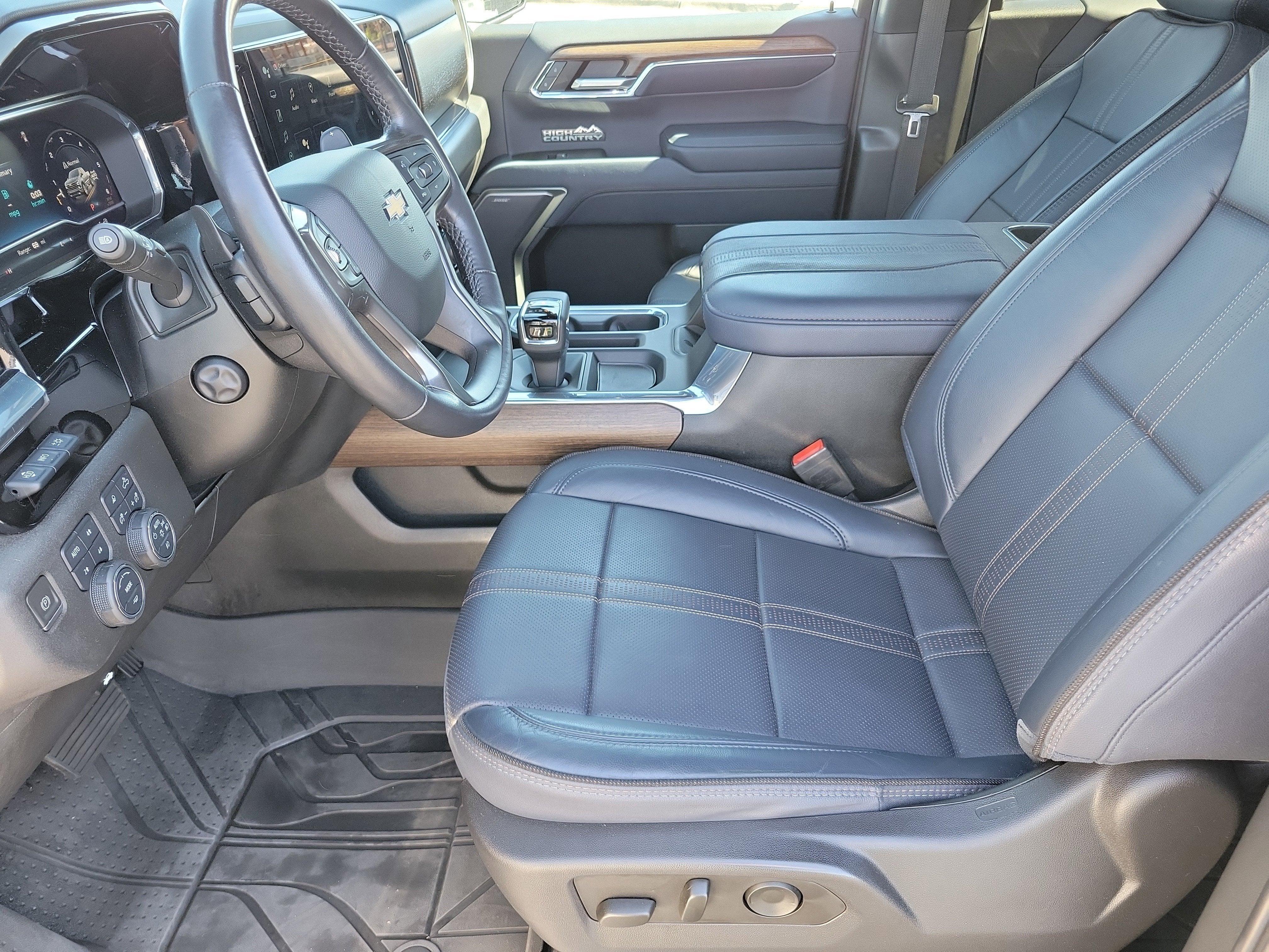 2023 Chevrolet Silverado 1500 High Country