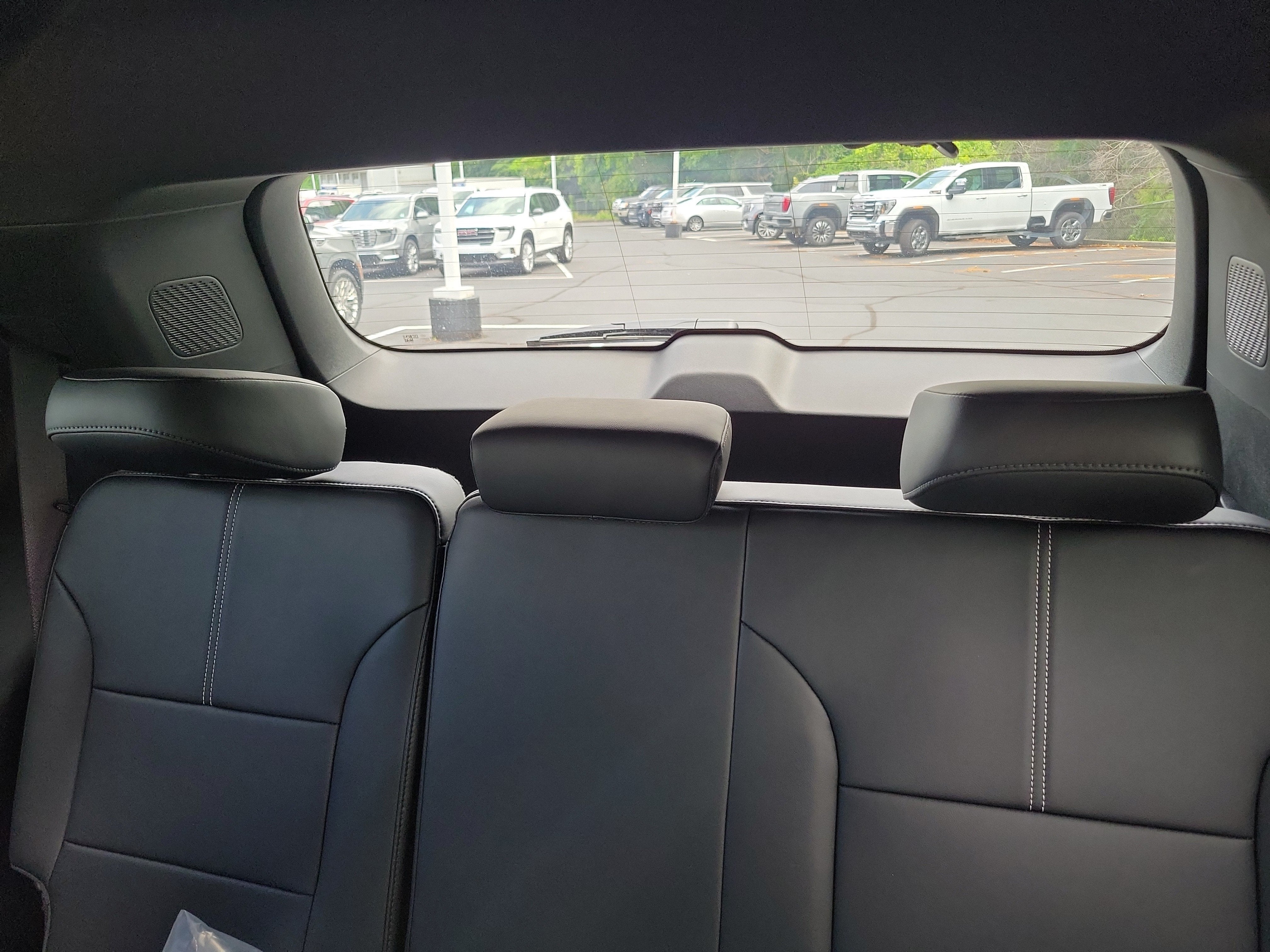 2026 GMC Acadia Elevation - Photo 16
