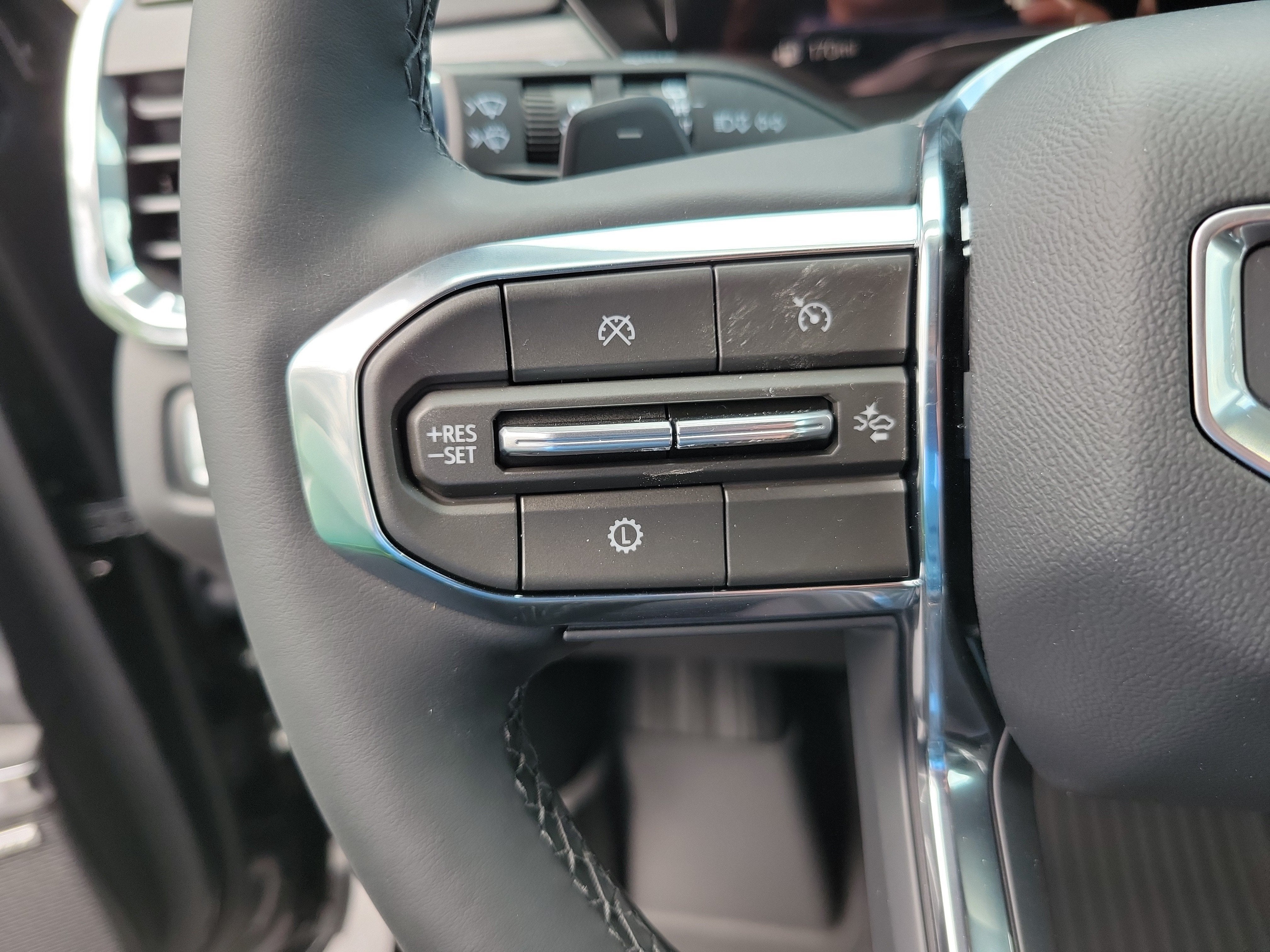 2026 GMC Acadia Elevation - Photo 23