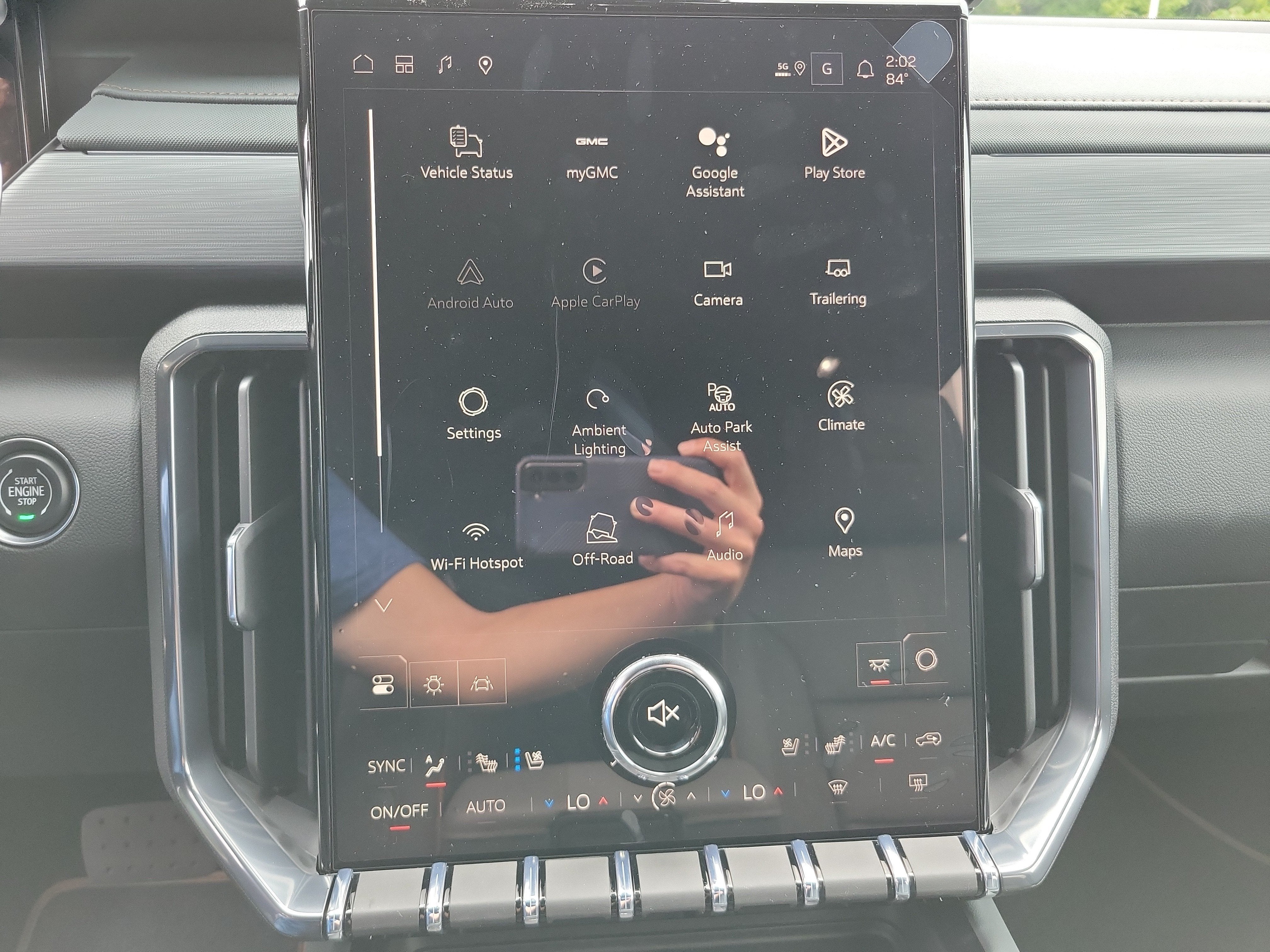 2026 GMC Acadia AT4