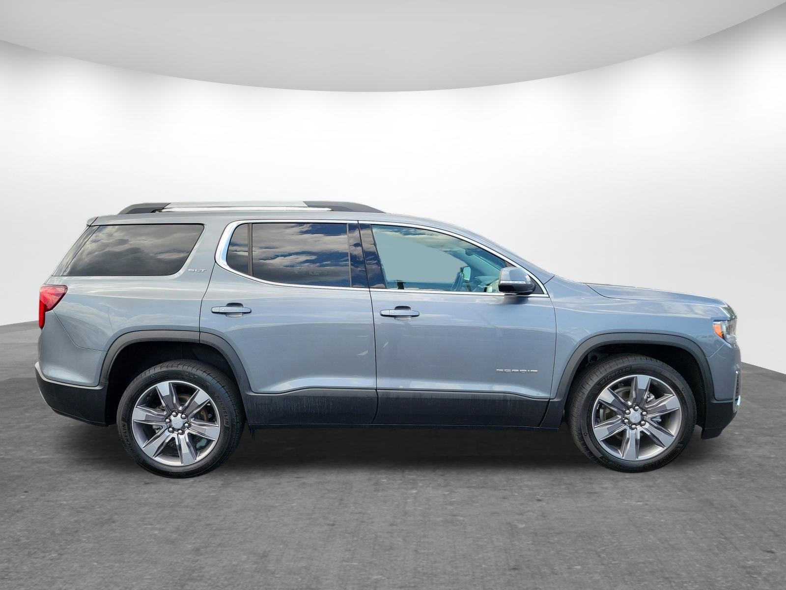 2021 GMC Acadia SLT