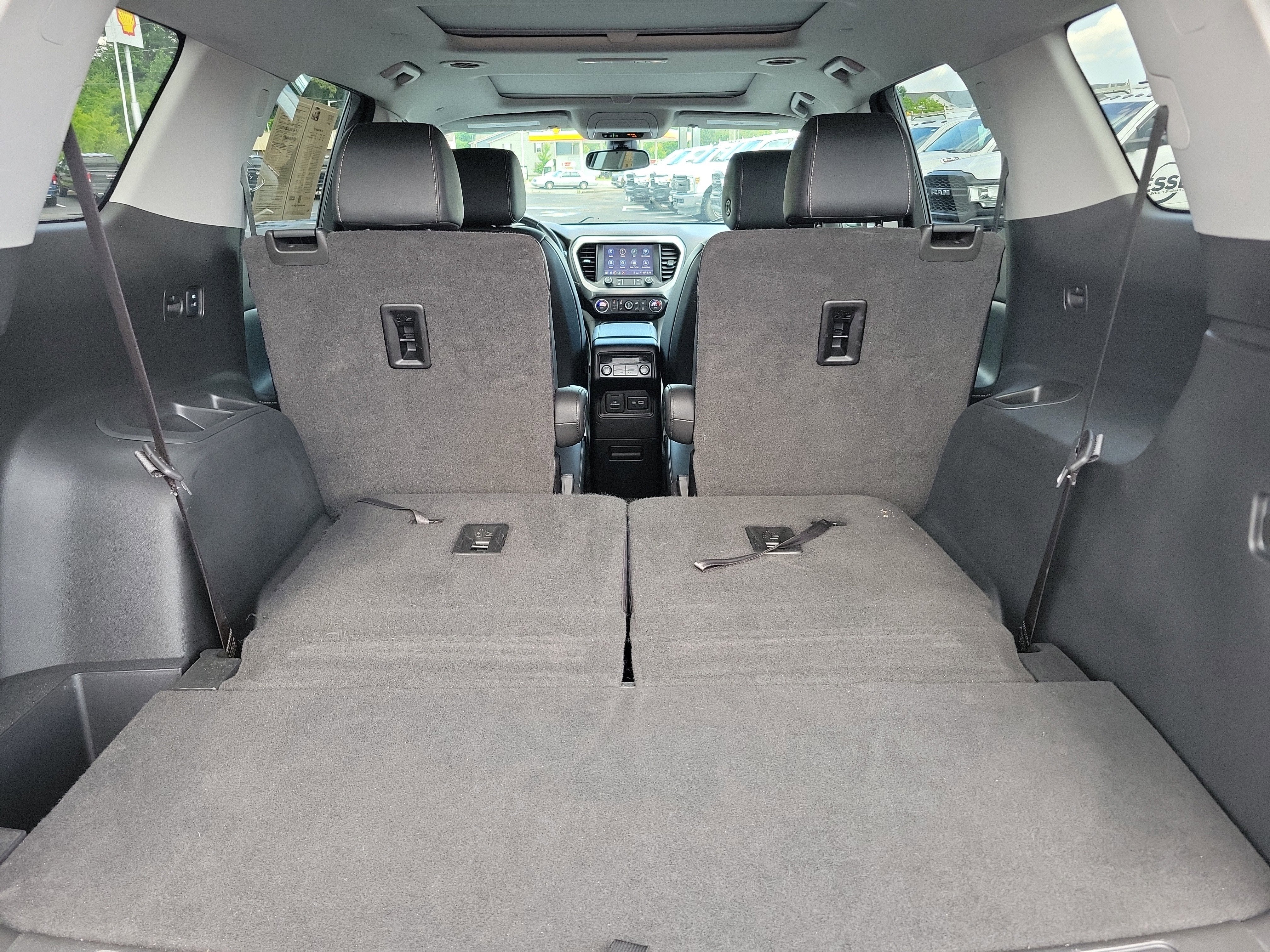 2021 GMC Acadia SLT