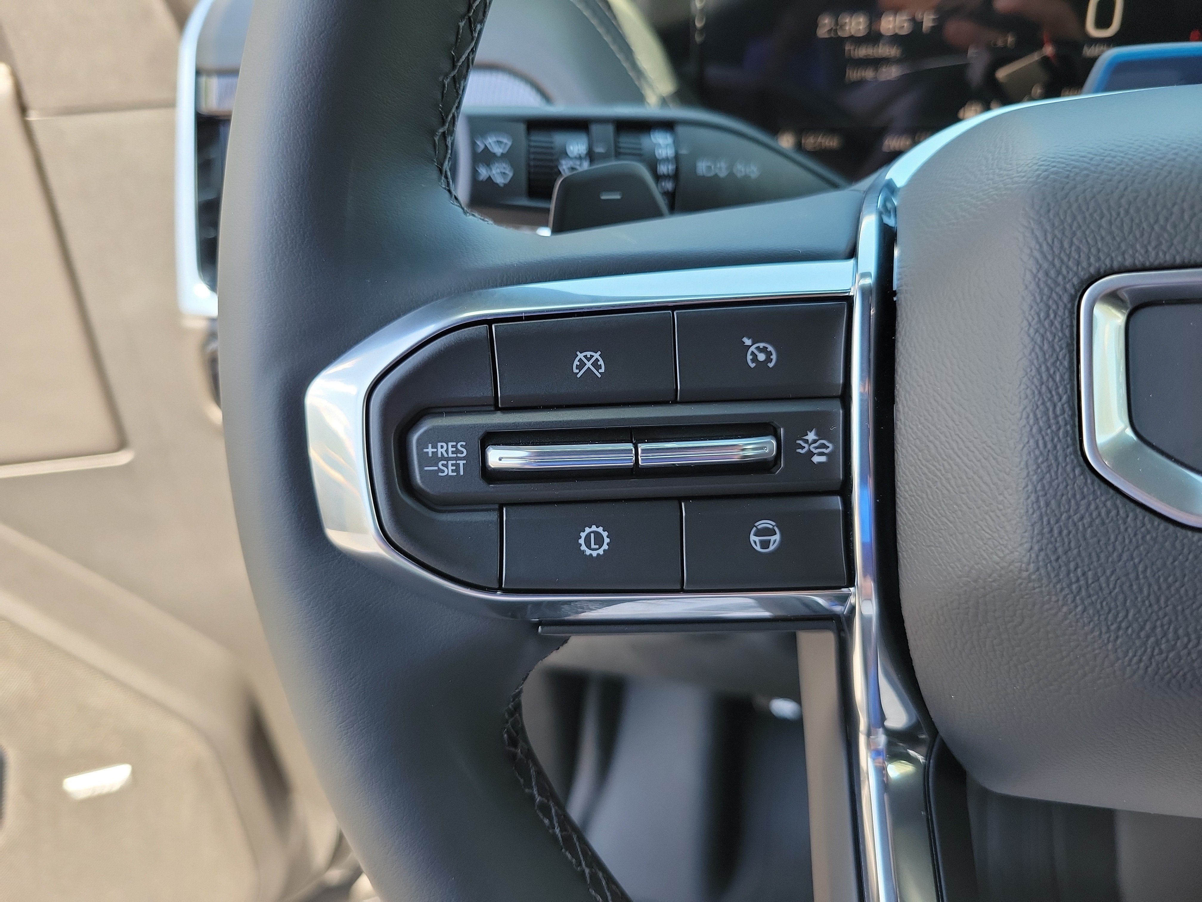 2026 GMC Yukon Elevation - Photo 25