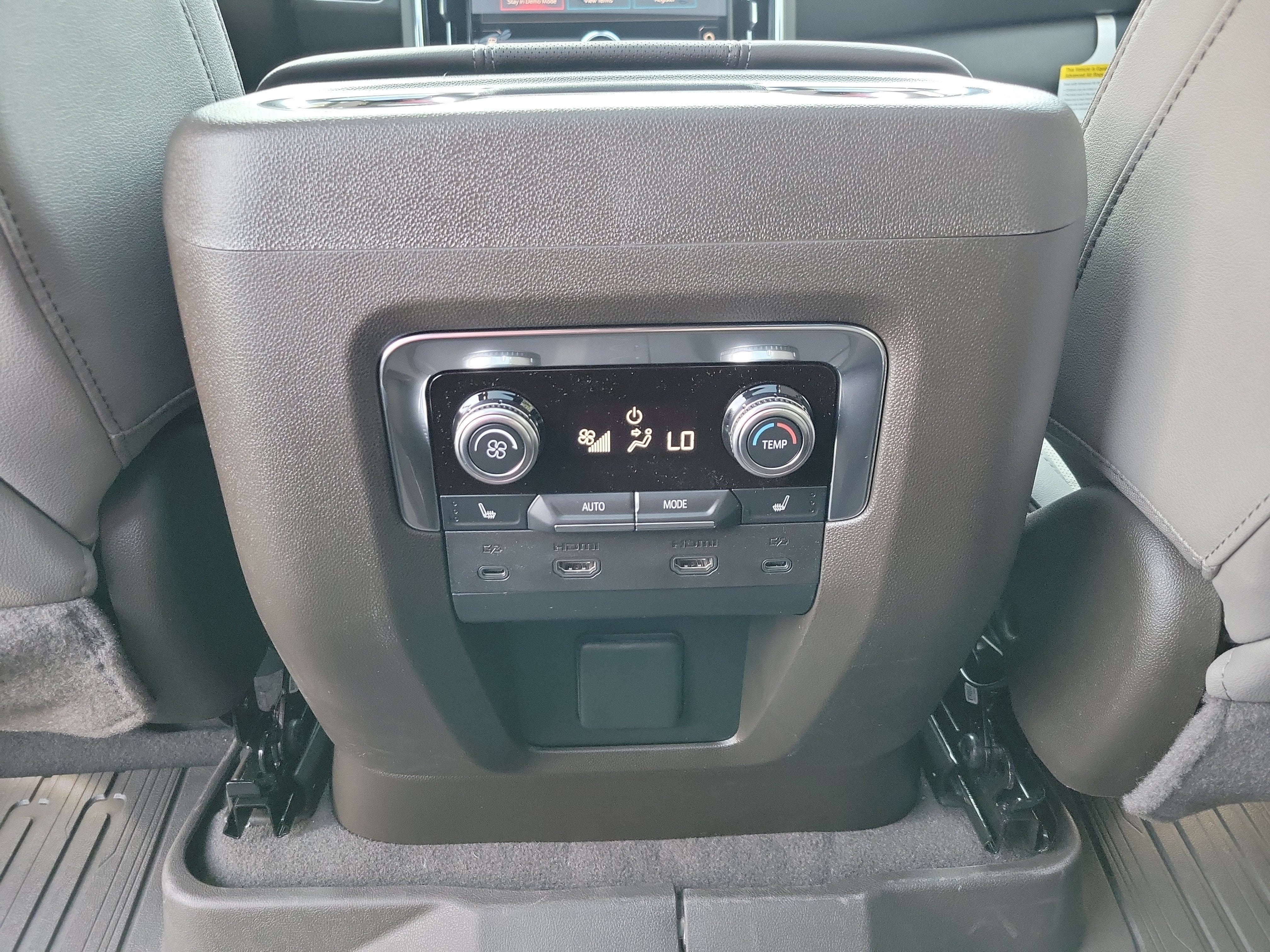 2026 GMC Yukon XL Elevation - Photo 19