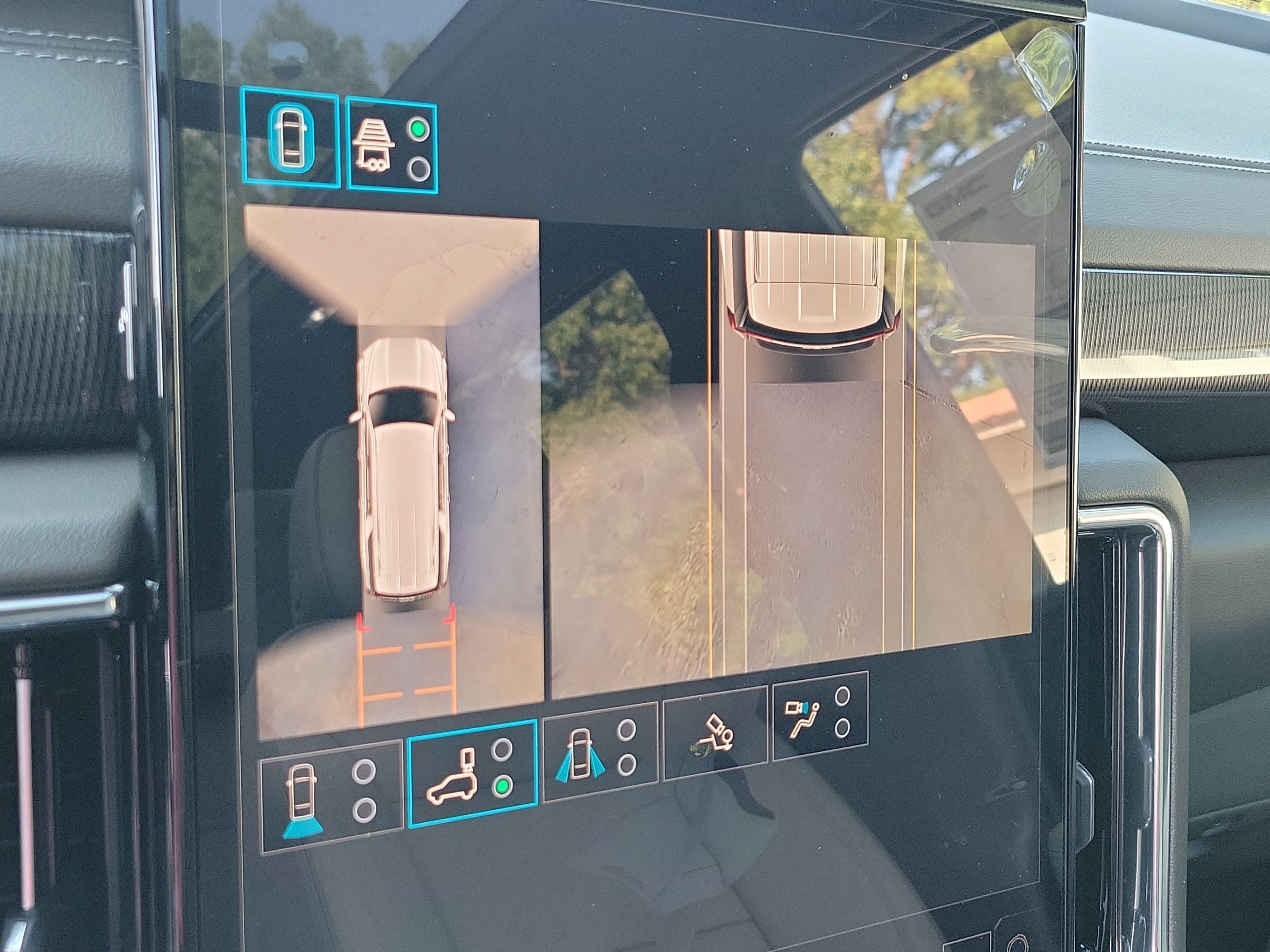 2026 GMC Yukon XL Elevation - Photo 24