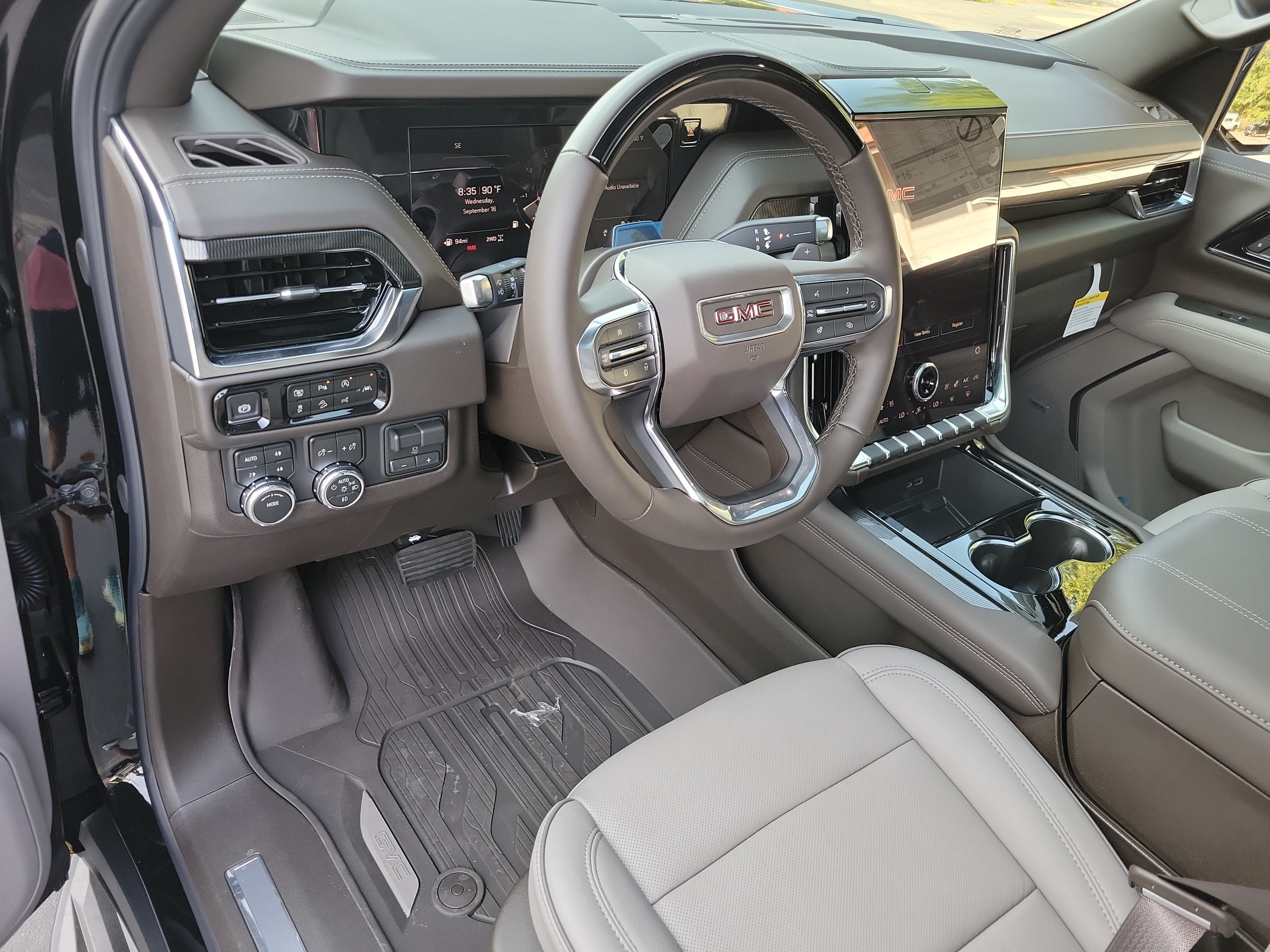 2026 GMC Yukon XL Elevation - Photo 9