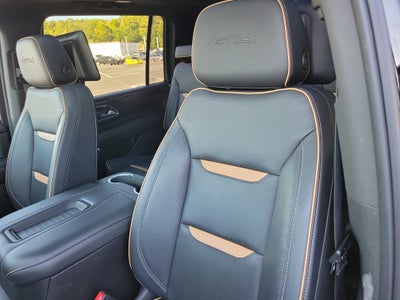 2021 GMC Yukon XL AT4