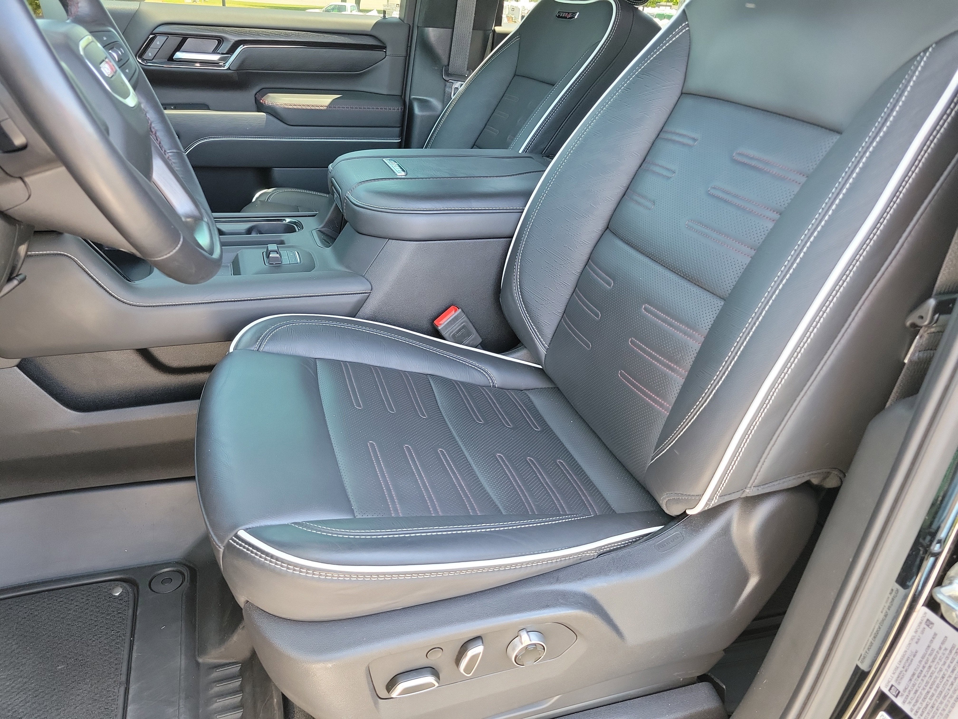 2025 GMC Sierra 2500 HD AT4X