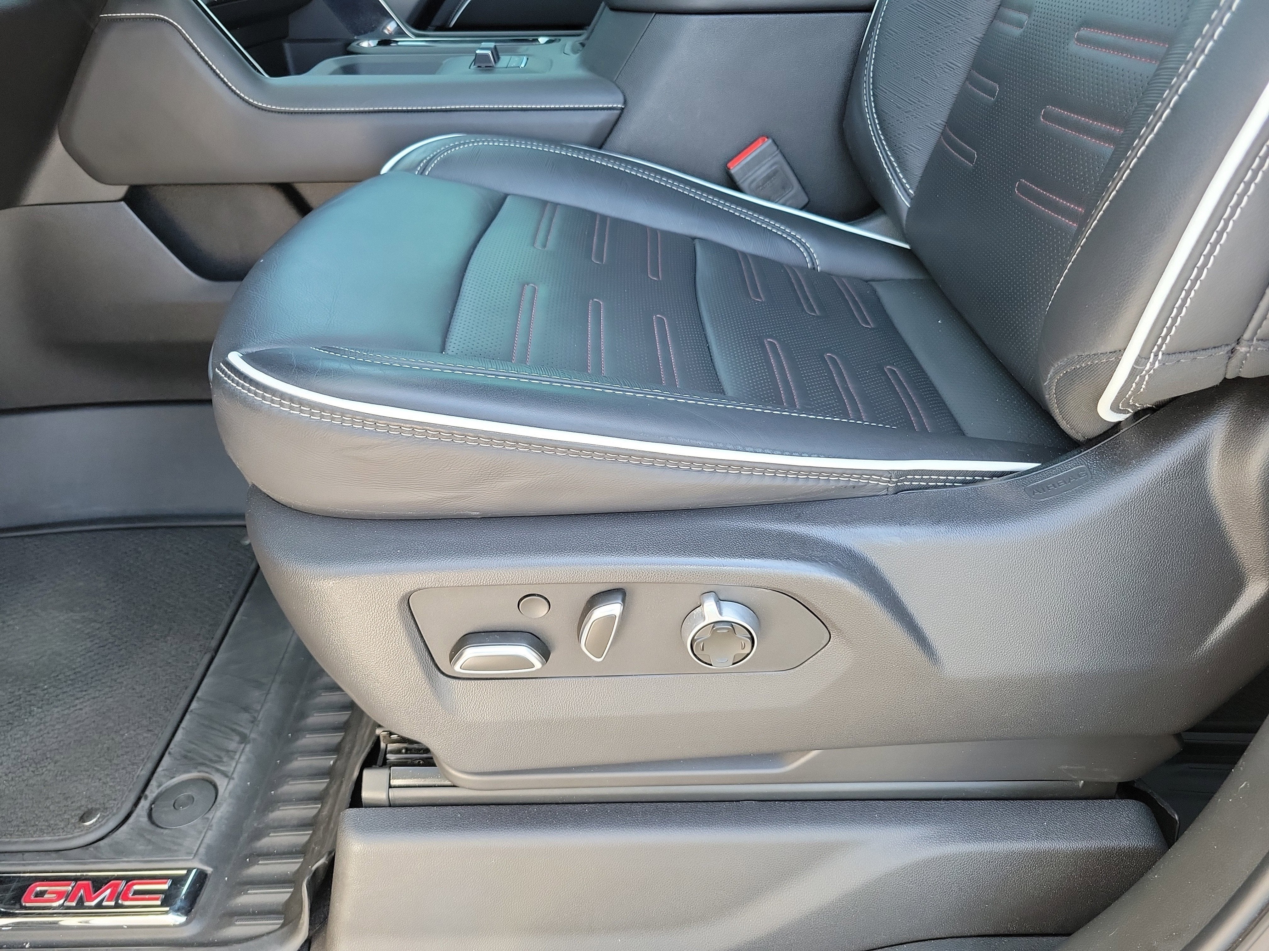 2025 GMC Sierra 2500 HD AT4X