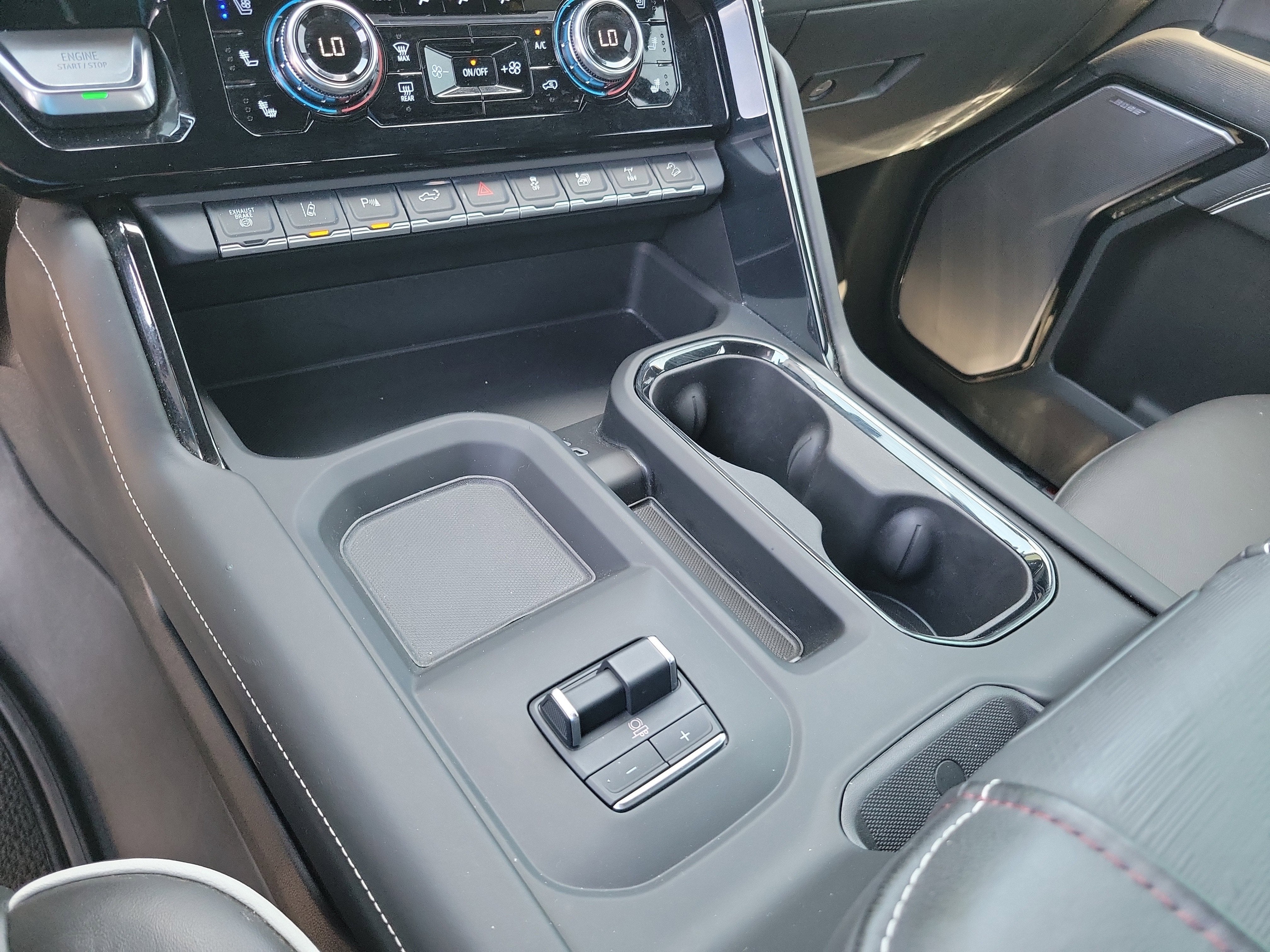 2025 GMC Sierra 2500 HD AT4X