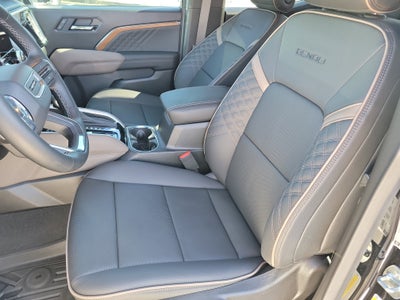 2025 GMC Canyon Denali