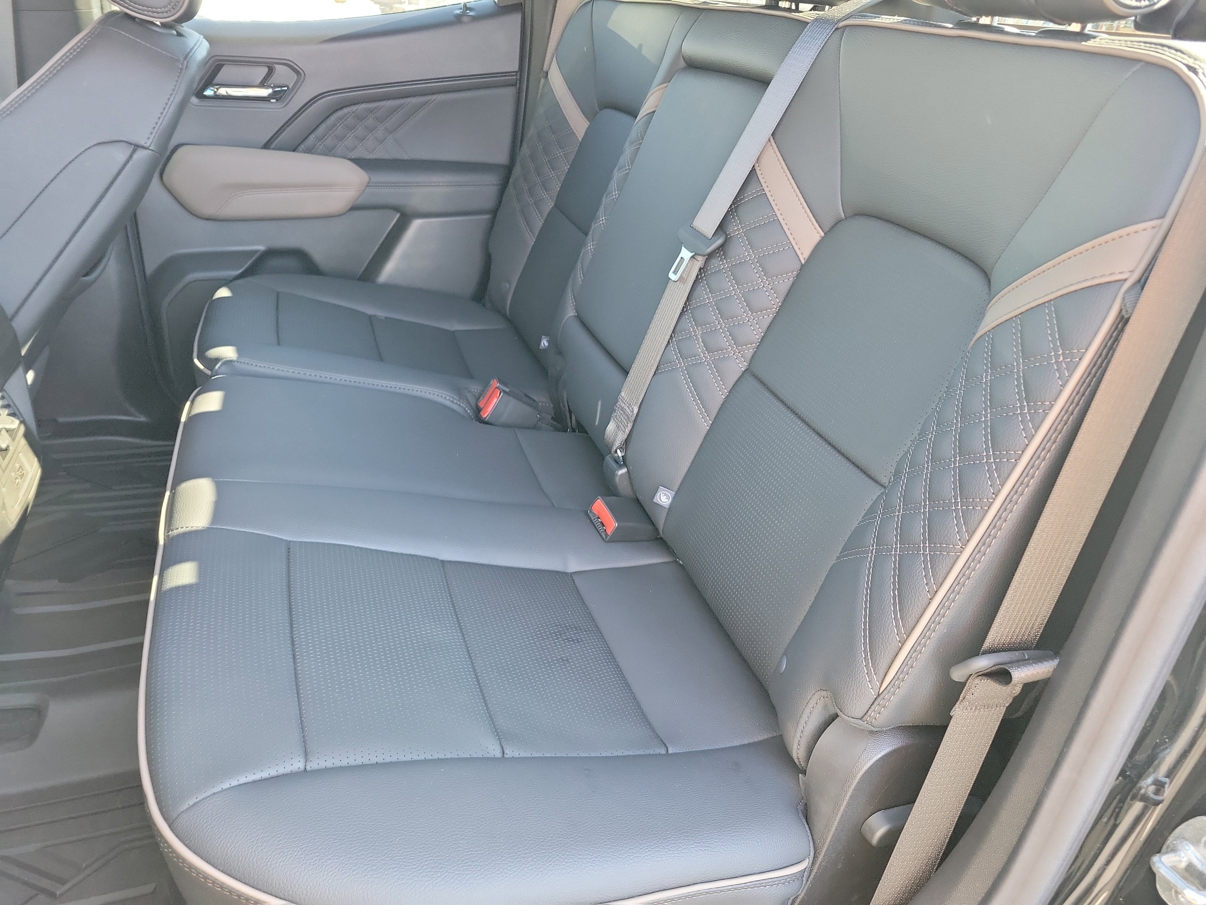 2025 GMC Canyon Denali