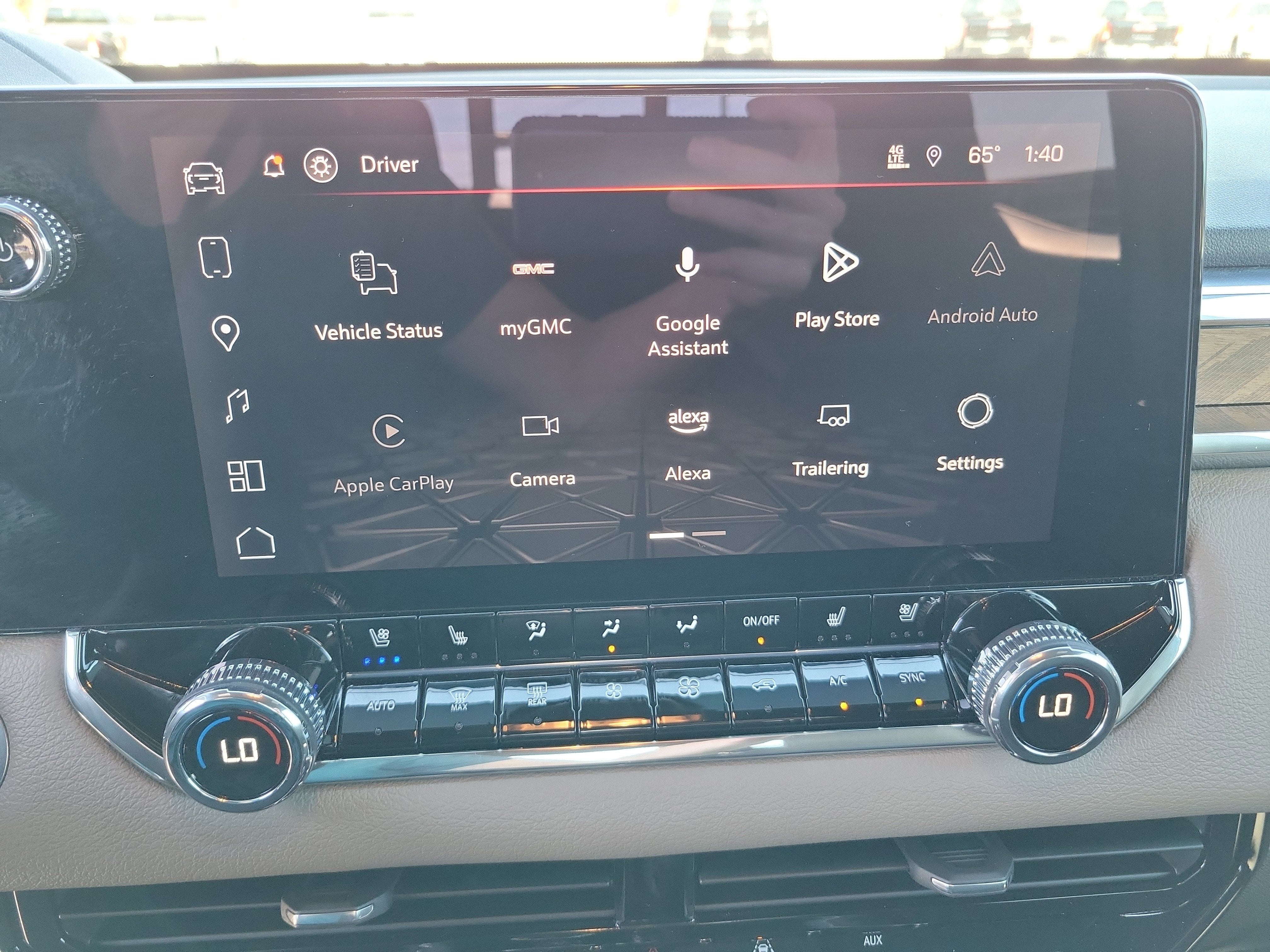 2025 GMC Canyon Denali