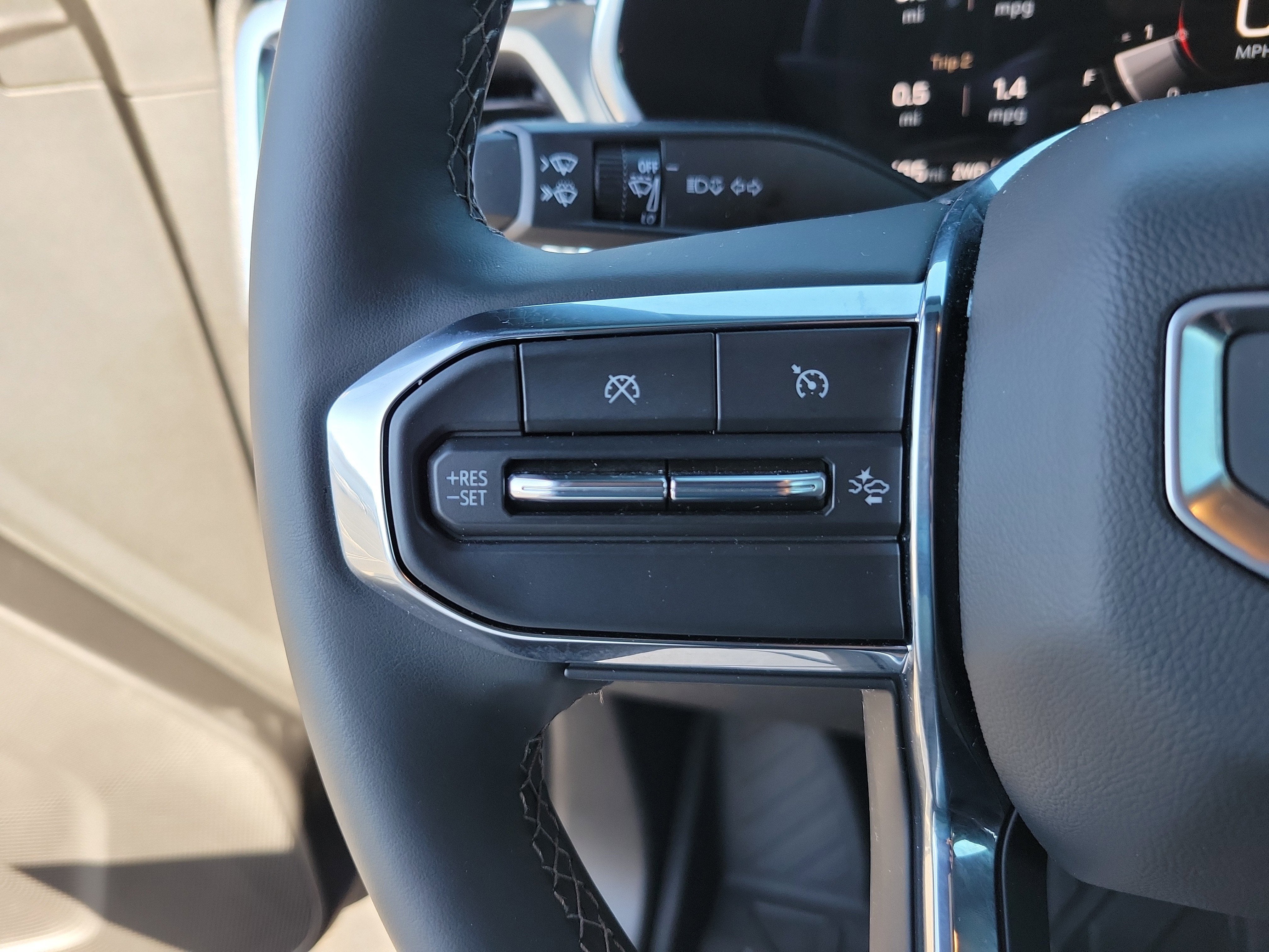 2025 GMC Canyon Denali