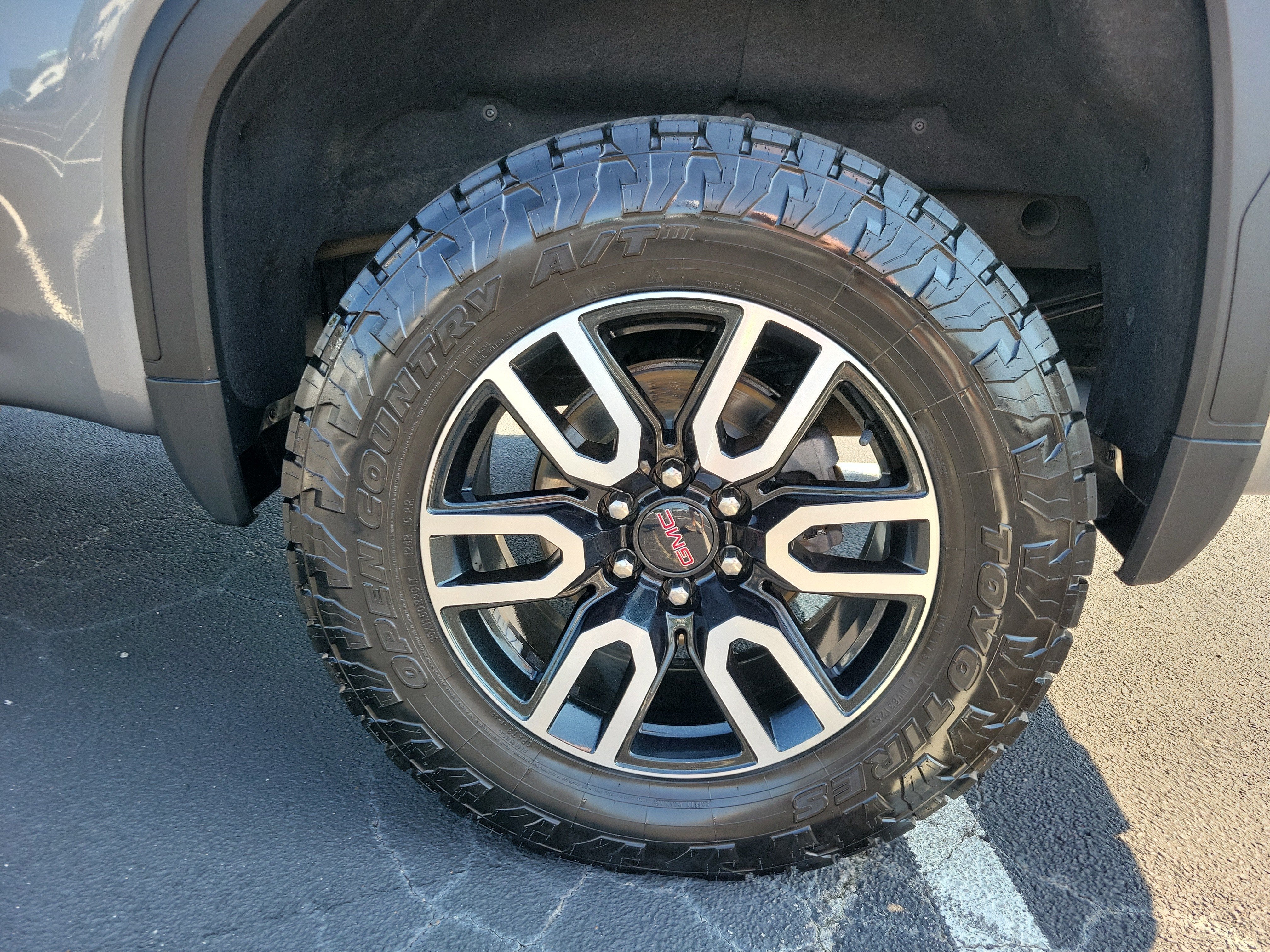 2021 GMC Sierra 1500 AT4