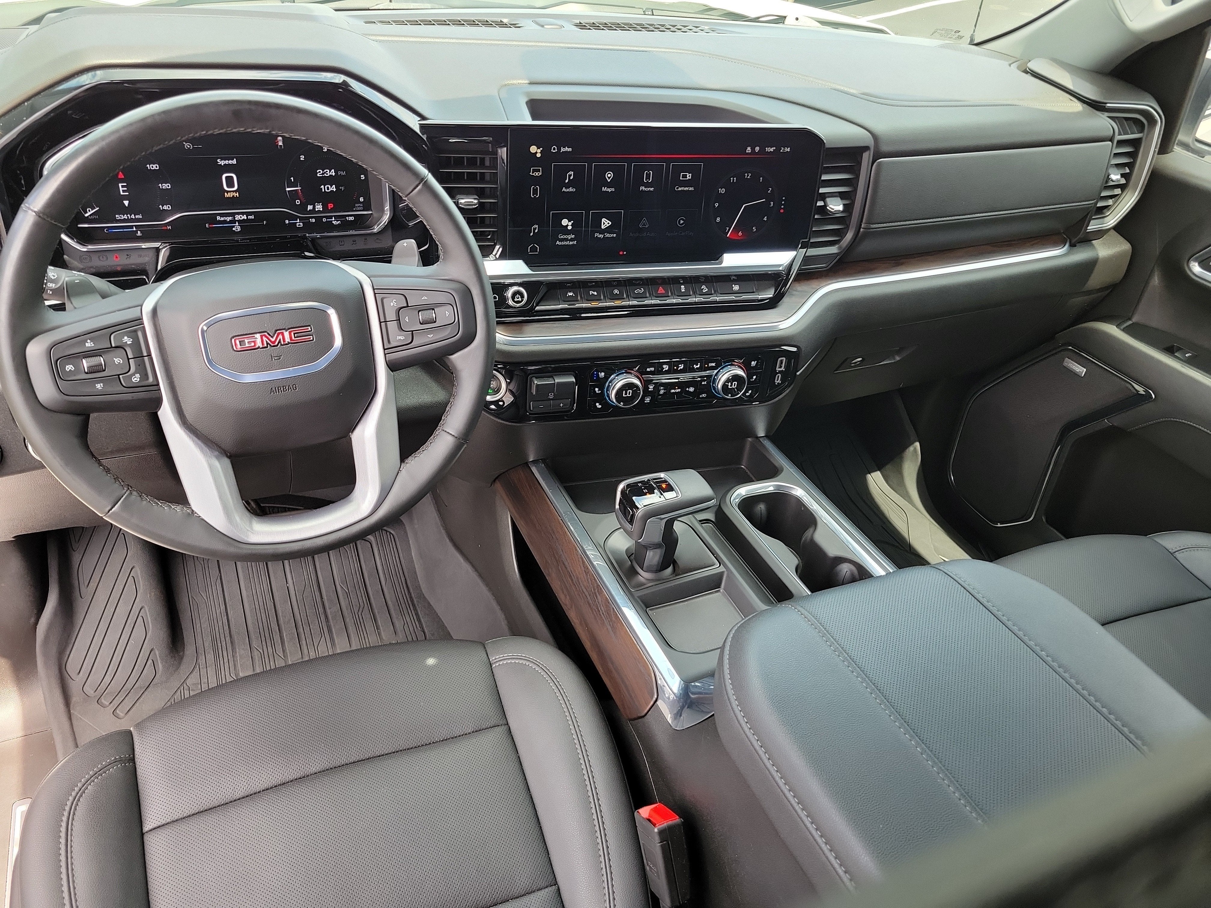 2024 GMC Sierra 1500 SLT