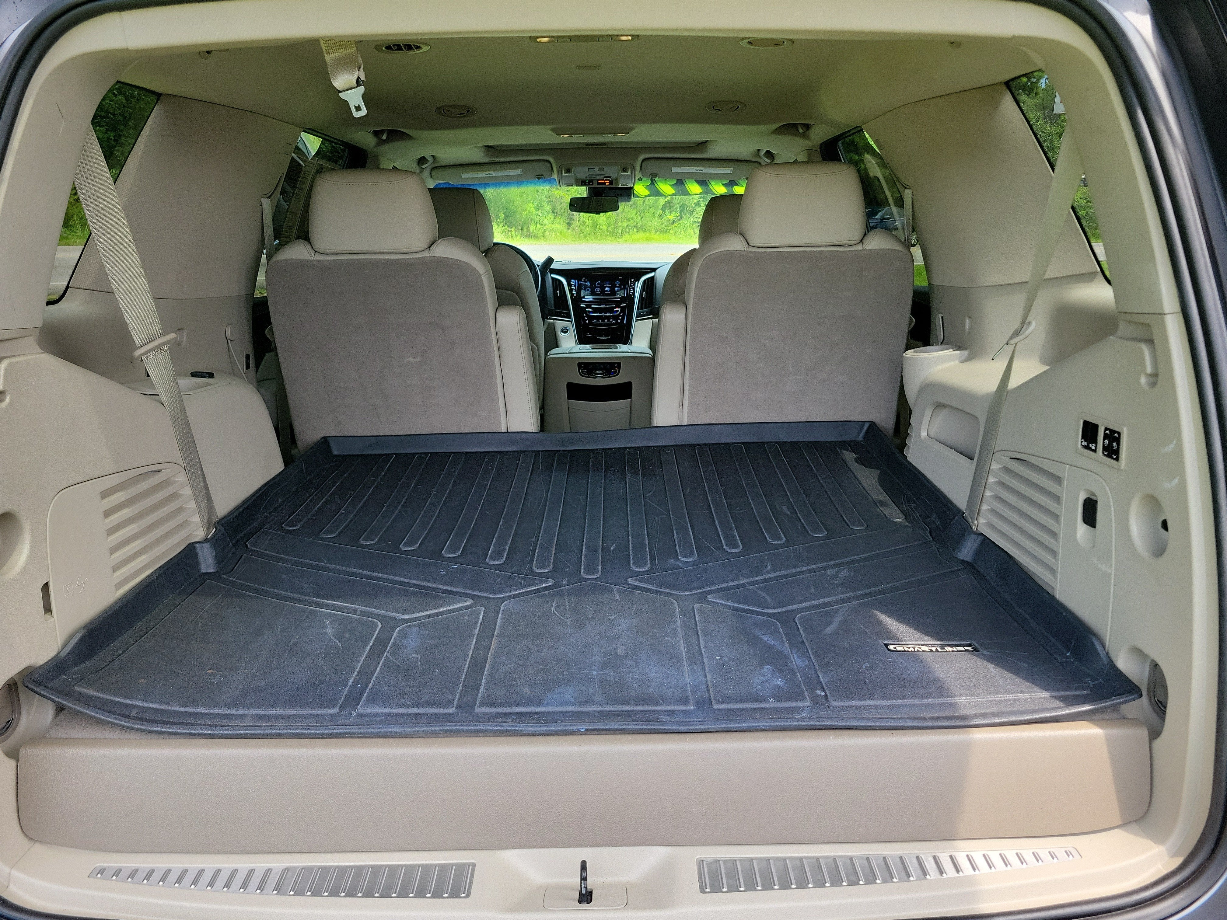 2019 Cadillac Escalade Luxury