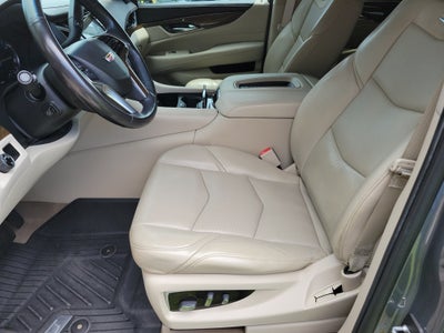2019 Cadillac Escalade Luxury