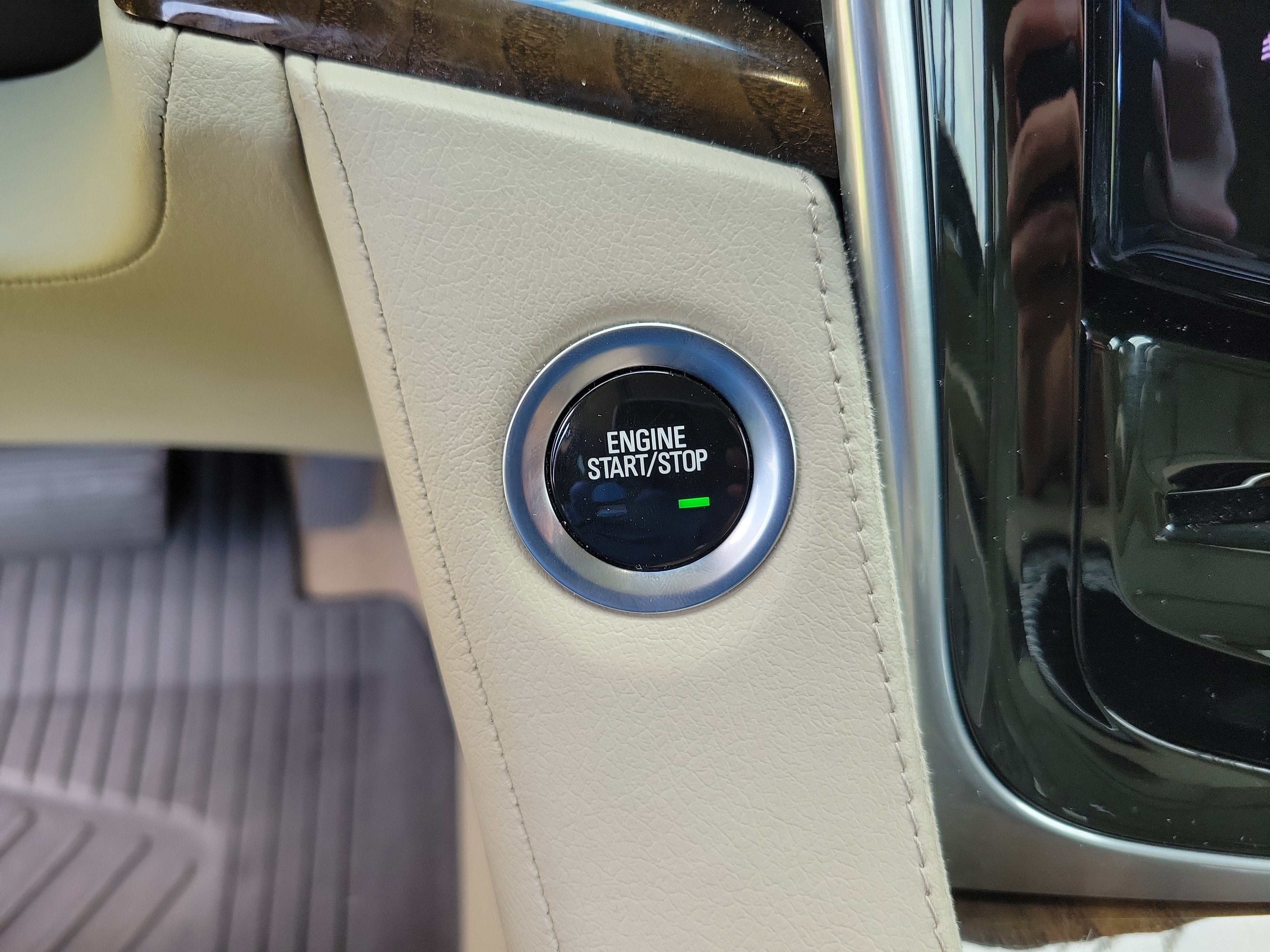 2019 Cadillac Escalade Luxury