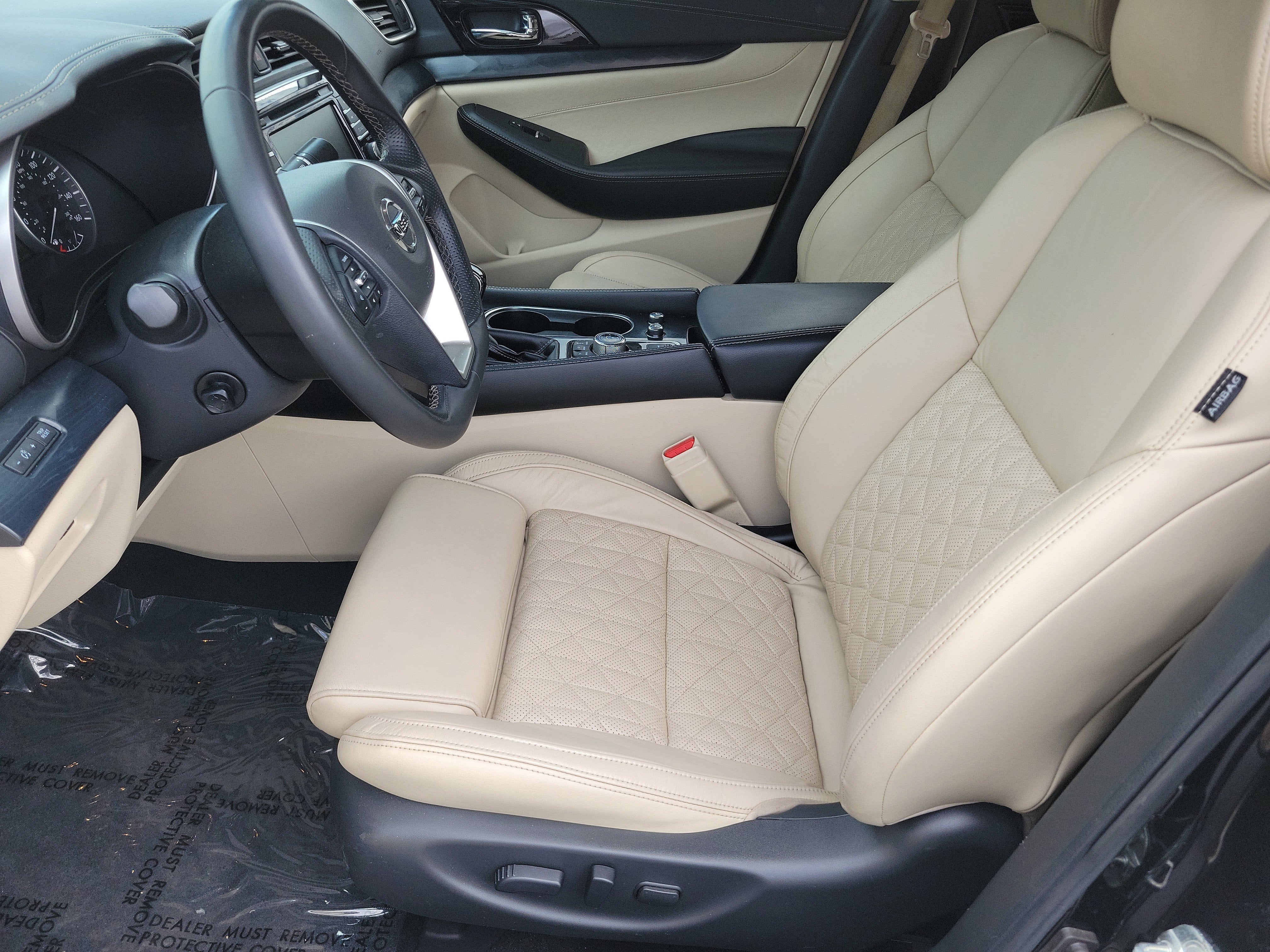 2022 Nissan Maxima Platinum