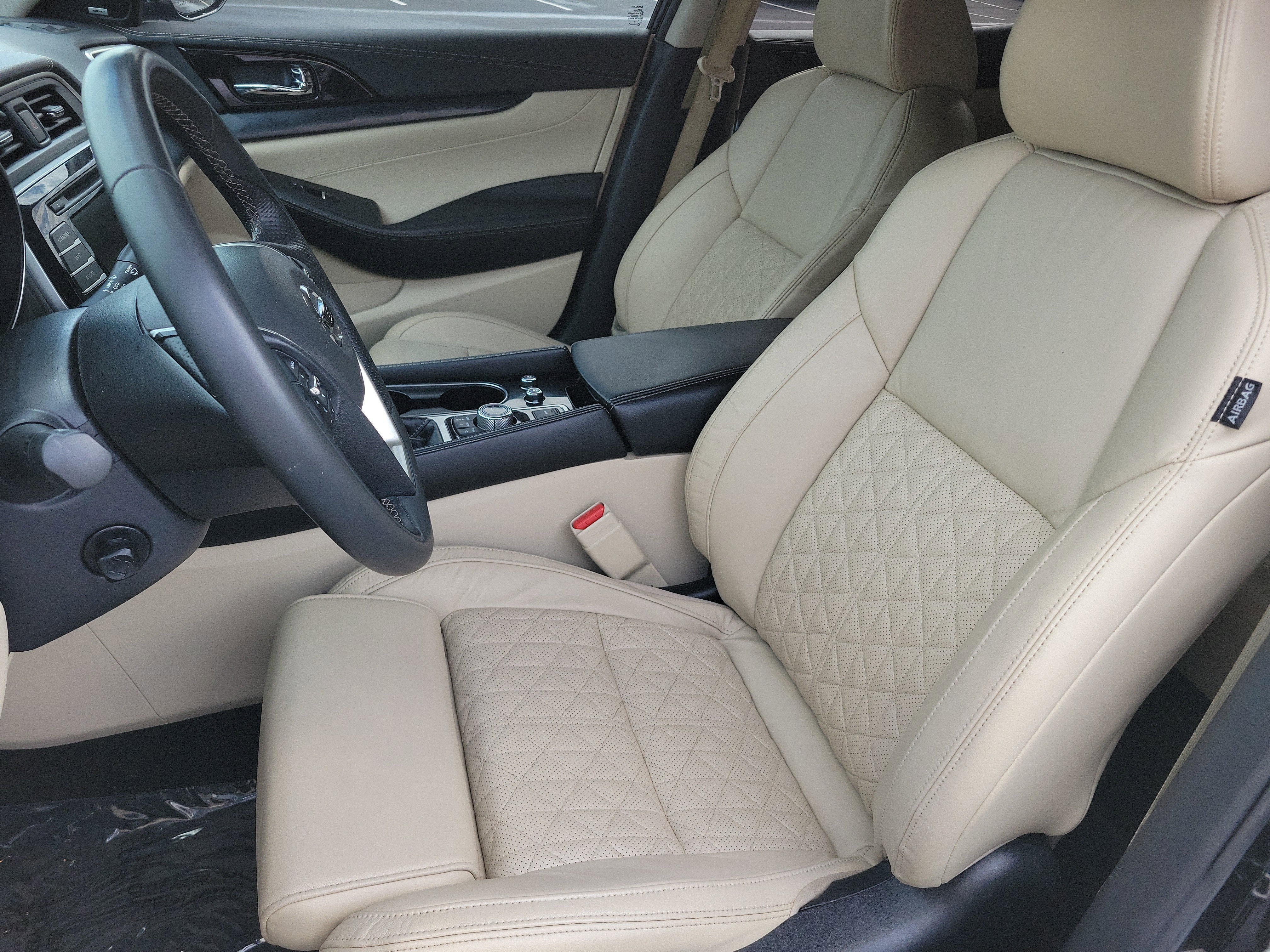 2022 Nissan Maxima Platinum