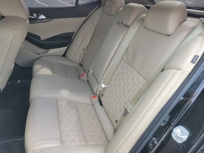 2022 Nissan Maxima Platinum