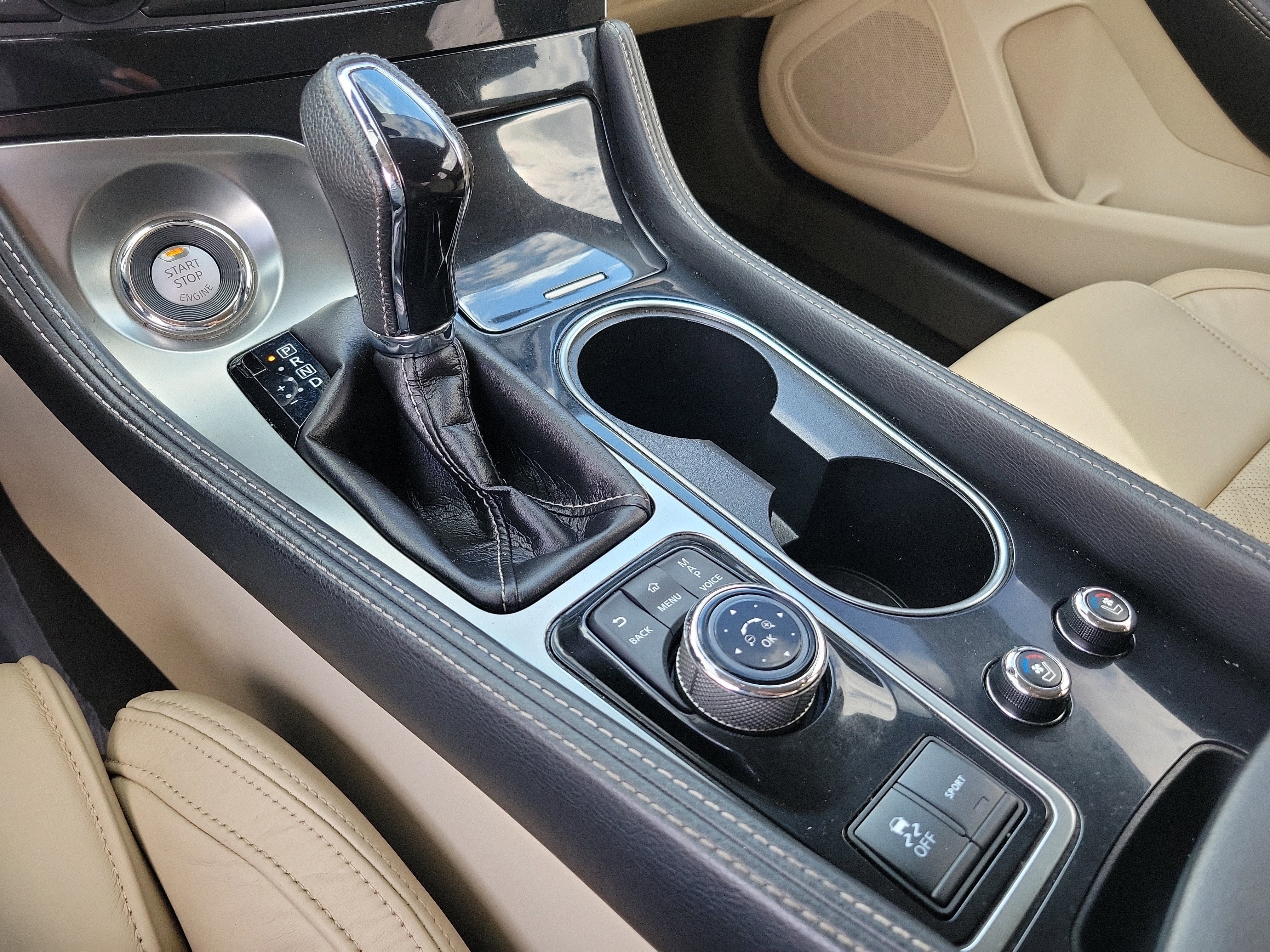 2022 Nissan Maxima Platinum