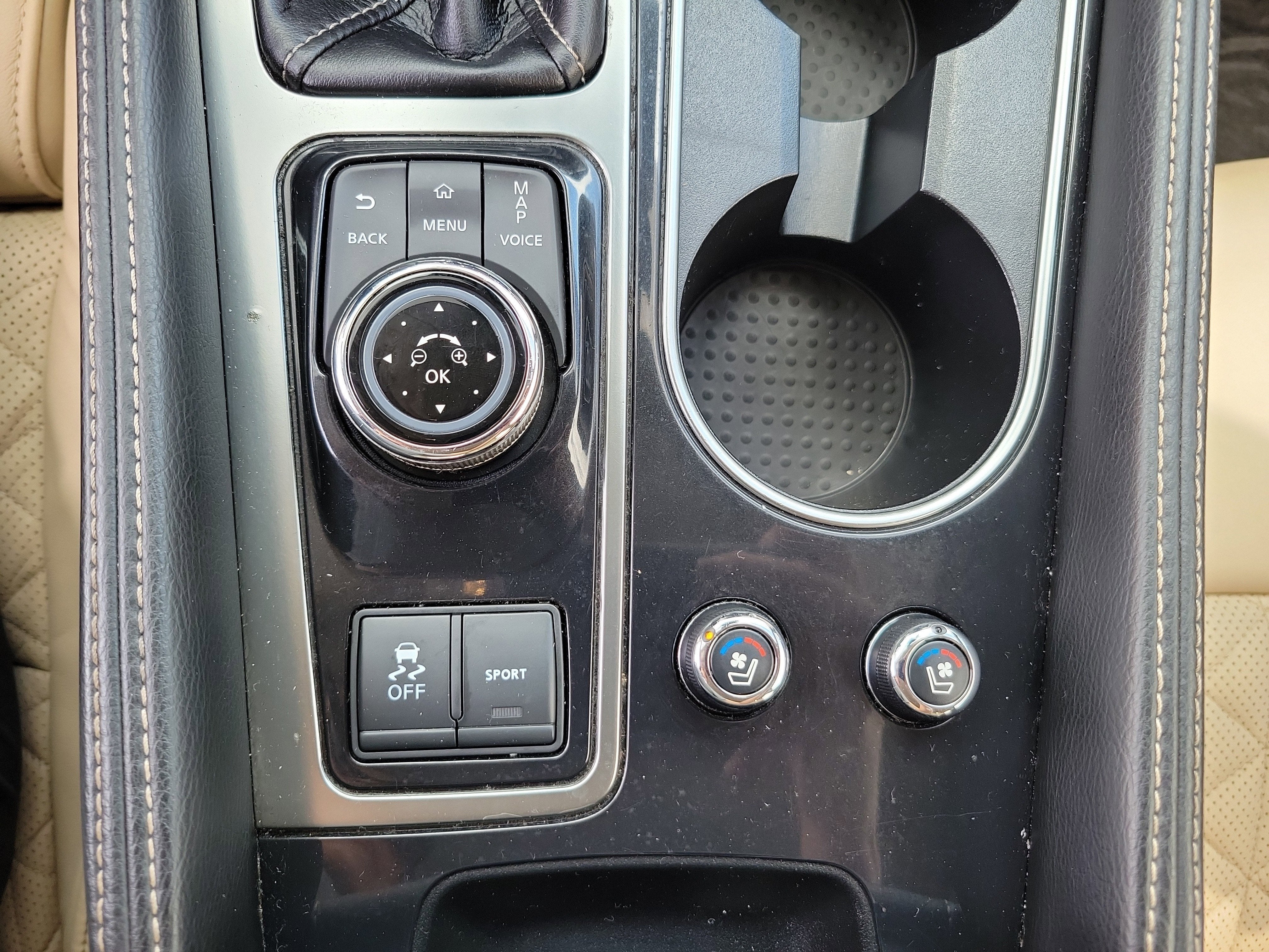 2022 Nissan Maxima Platinum