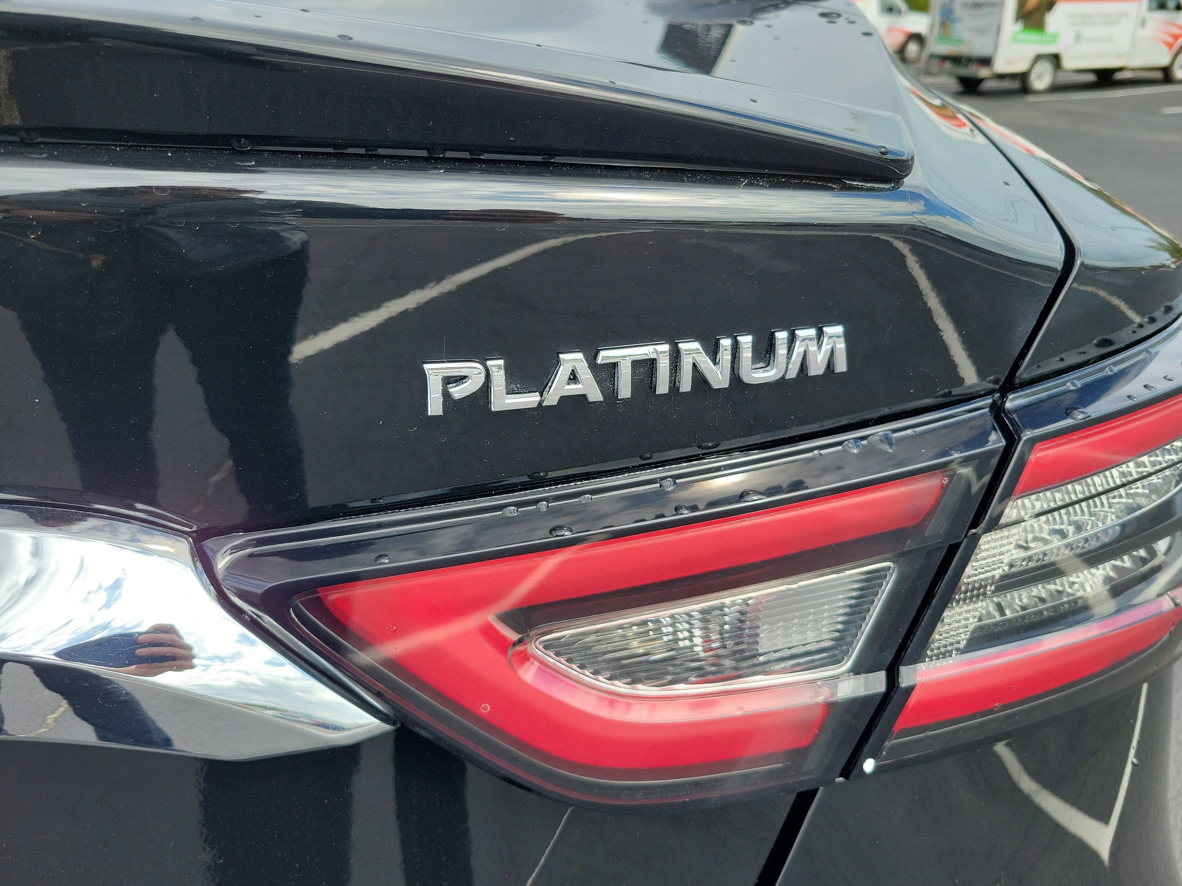 2022 Nissan Maxima Platinum