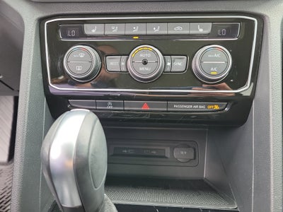 2023 Volkswagen Atlas 3.6L V6 SEL R-Line Black