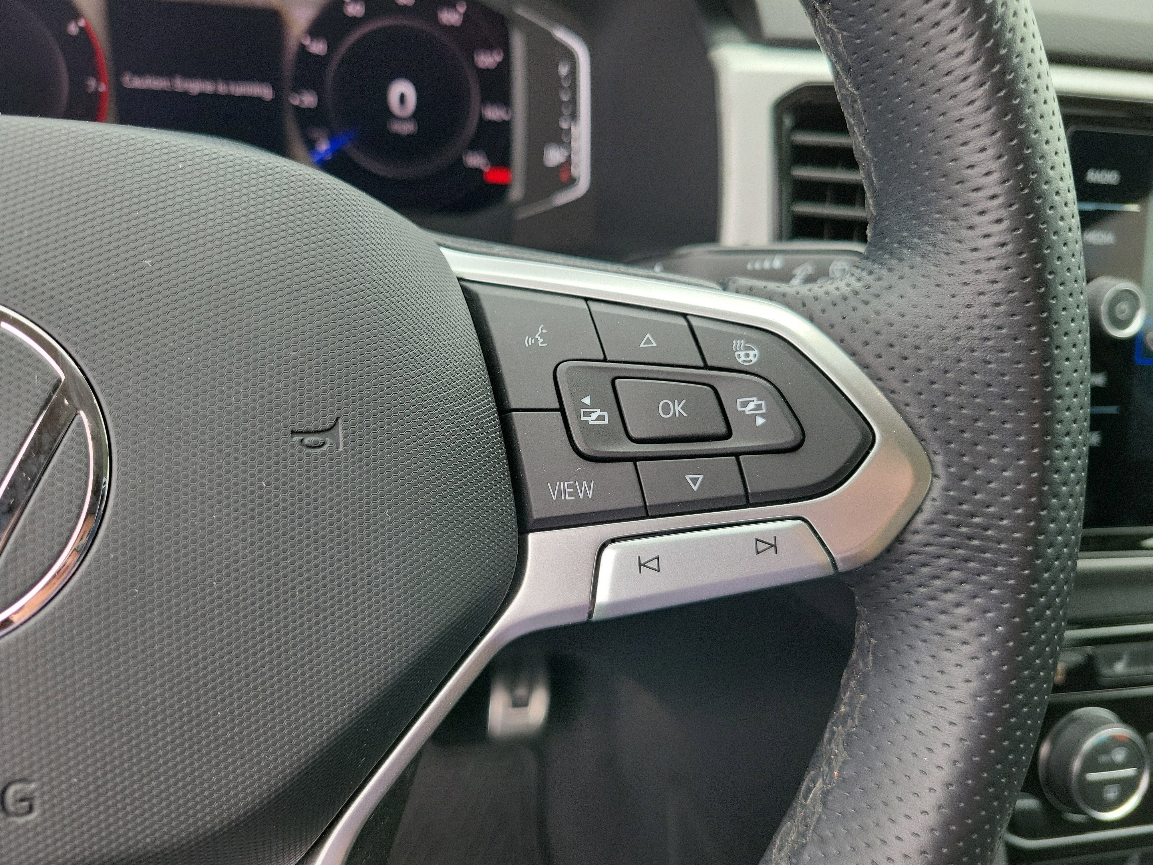 2023 Volkswagen Atlas 3.6L V6 SEL R-Line Black