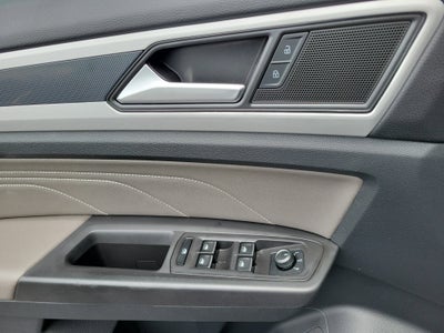2023 Volkswagen Atlas 3.6L V6 SEL R-Line Black