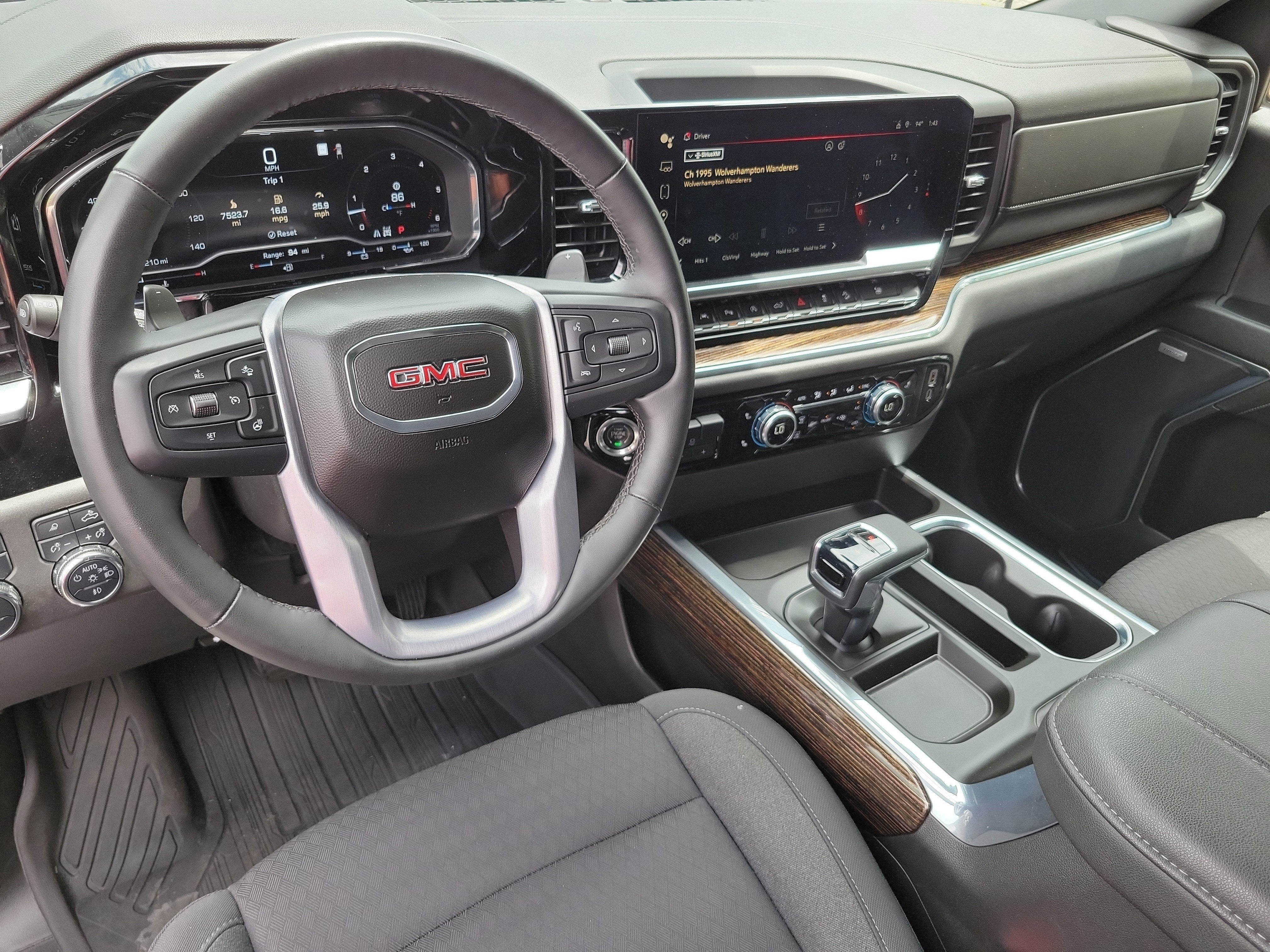 2023 GMC Sierra 1500 Elevation