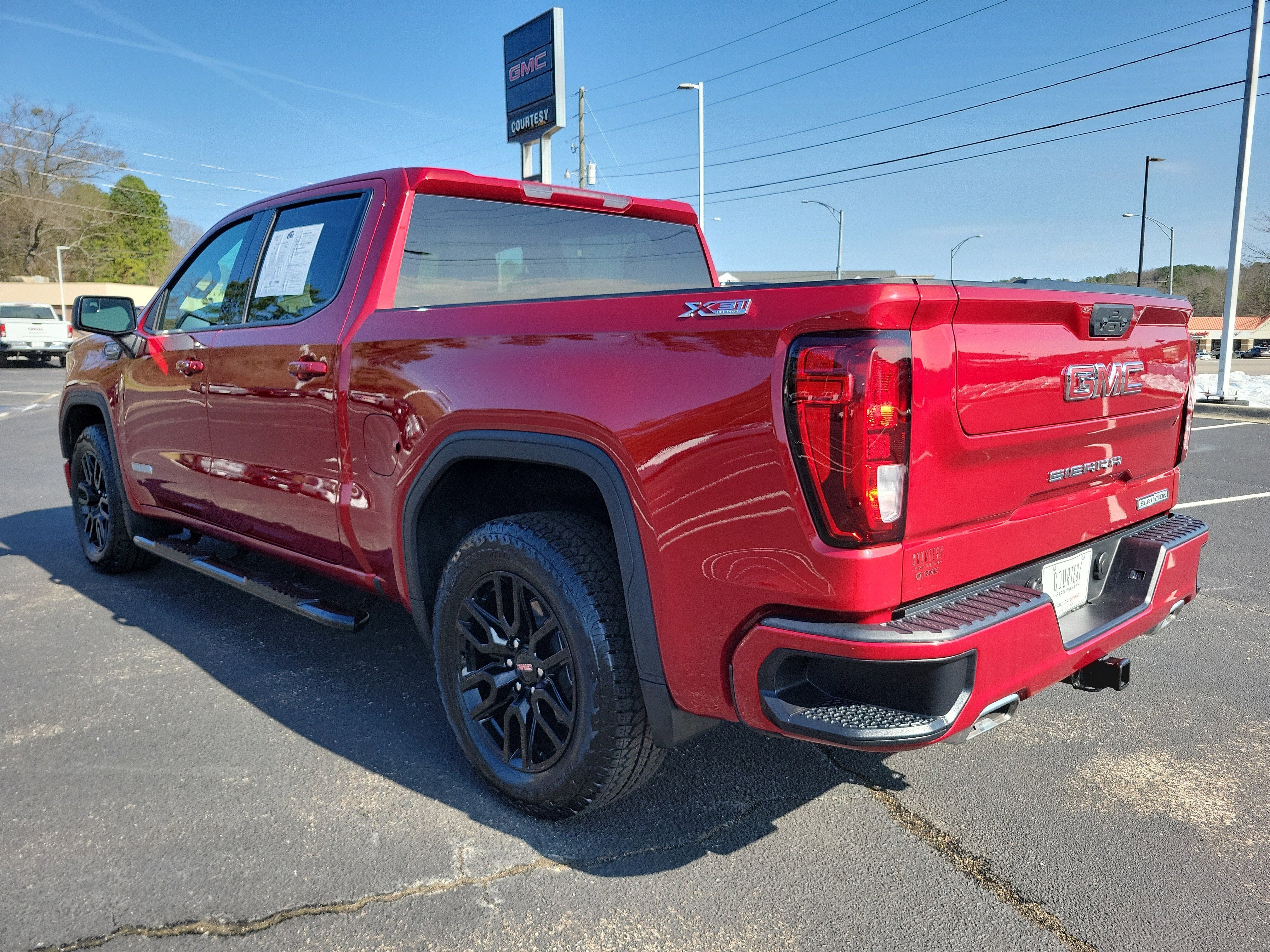 2024 GMC Sierra 1500 Elevation
