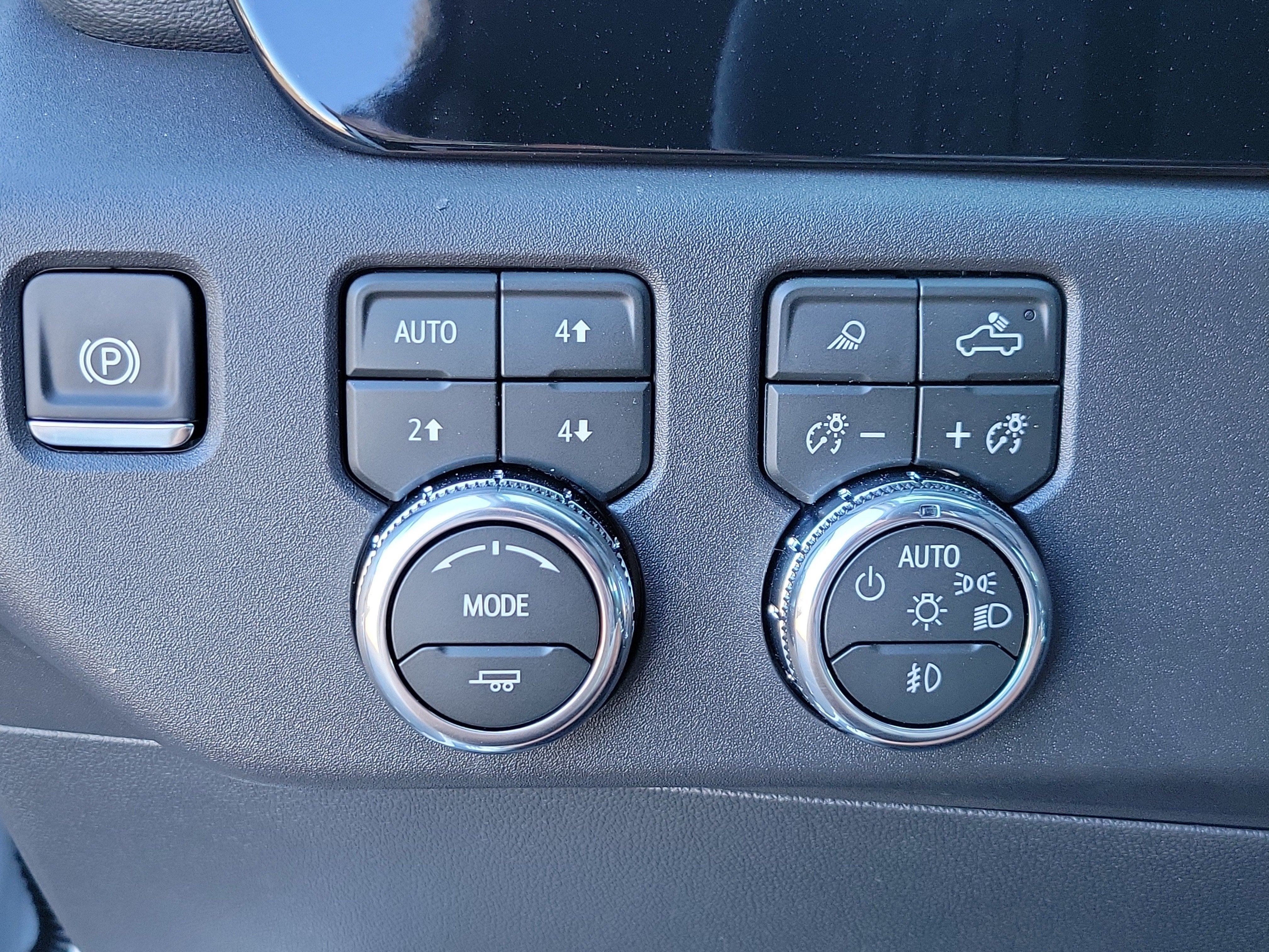 2026 GMC Sierra 1500 SLT - Photo 28