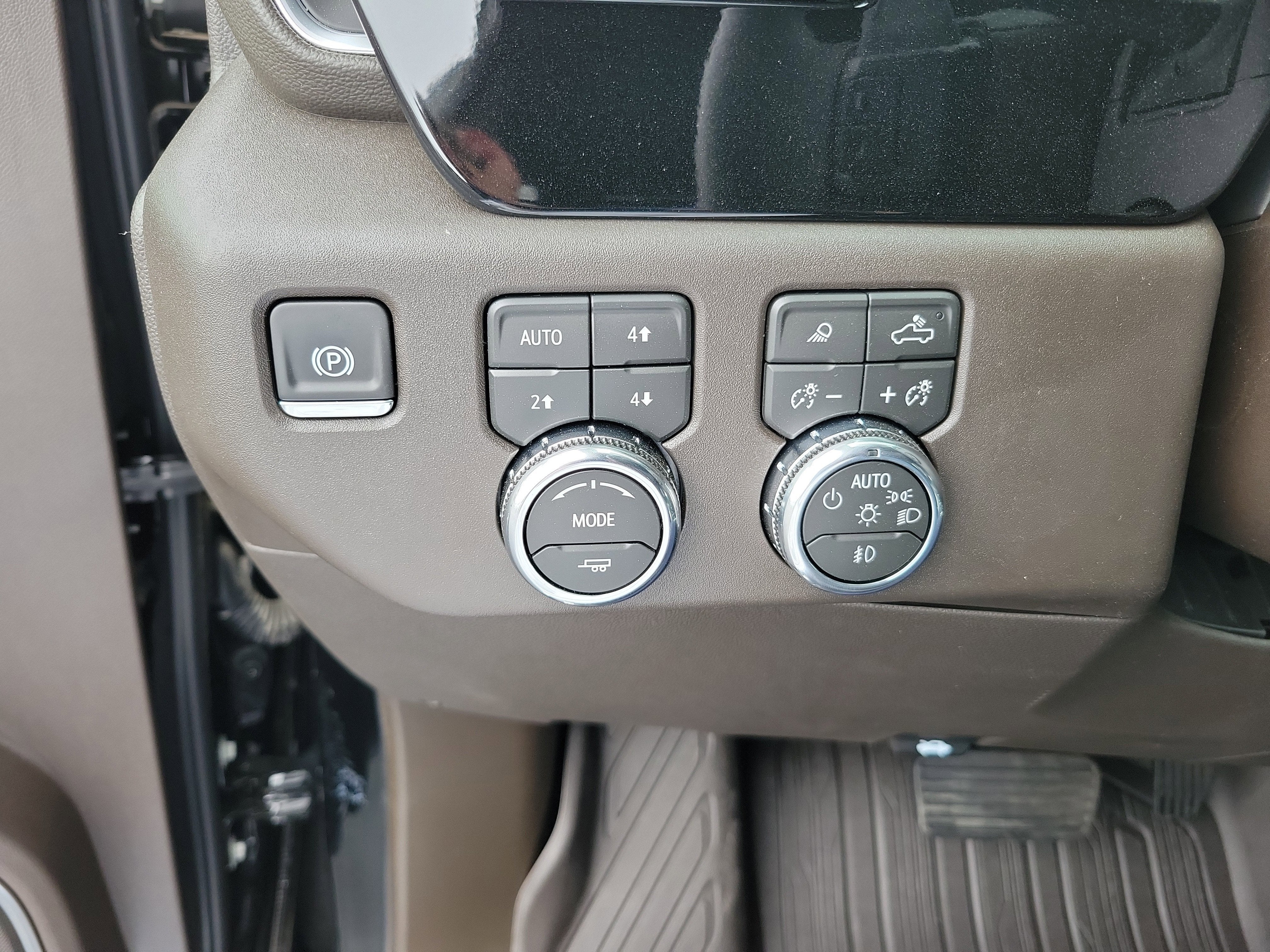 2026 GMC Sierra 1500 SLT - Photo 26