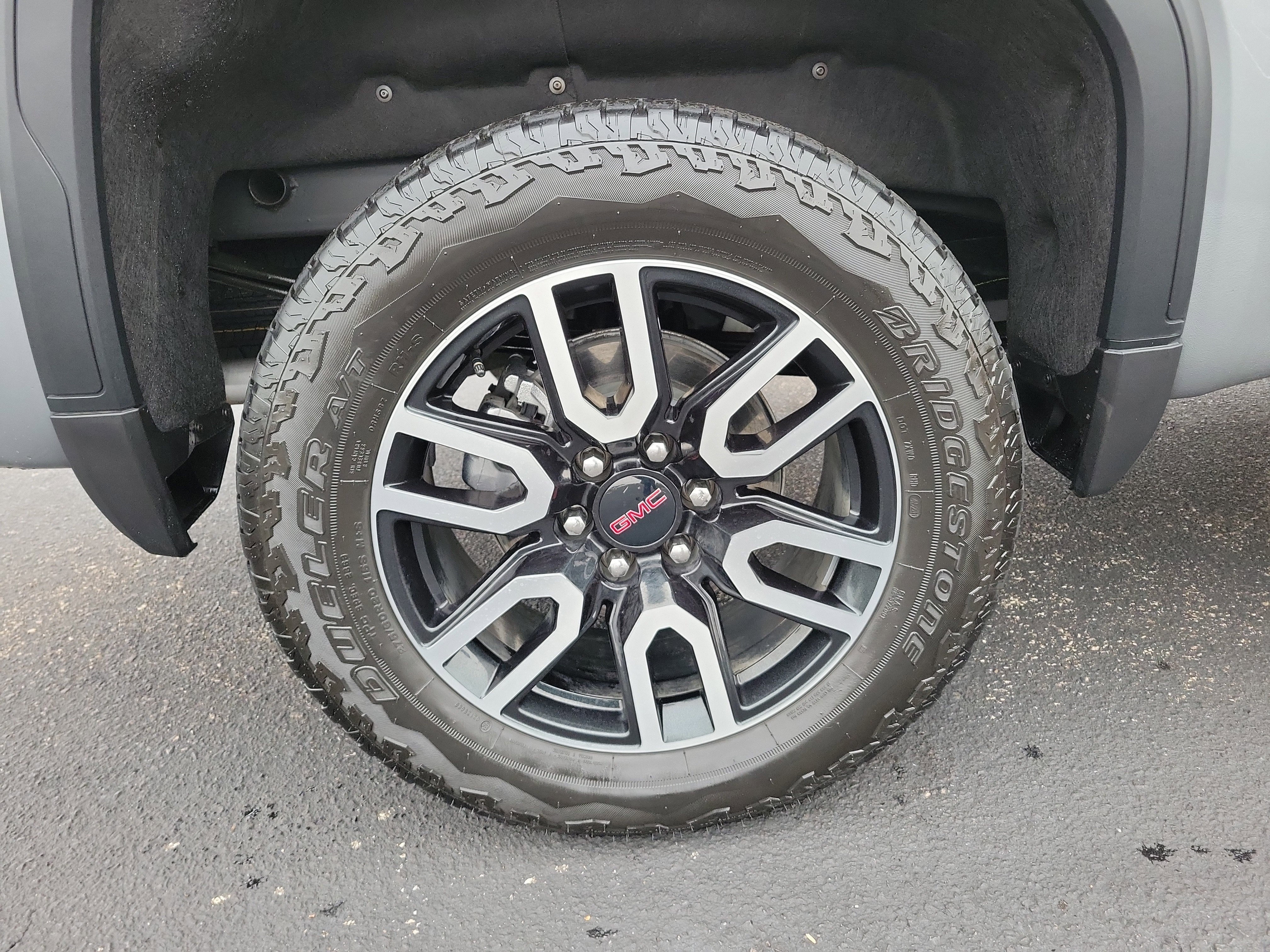 2025 GMC Sierra 1500 AT4