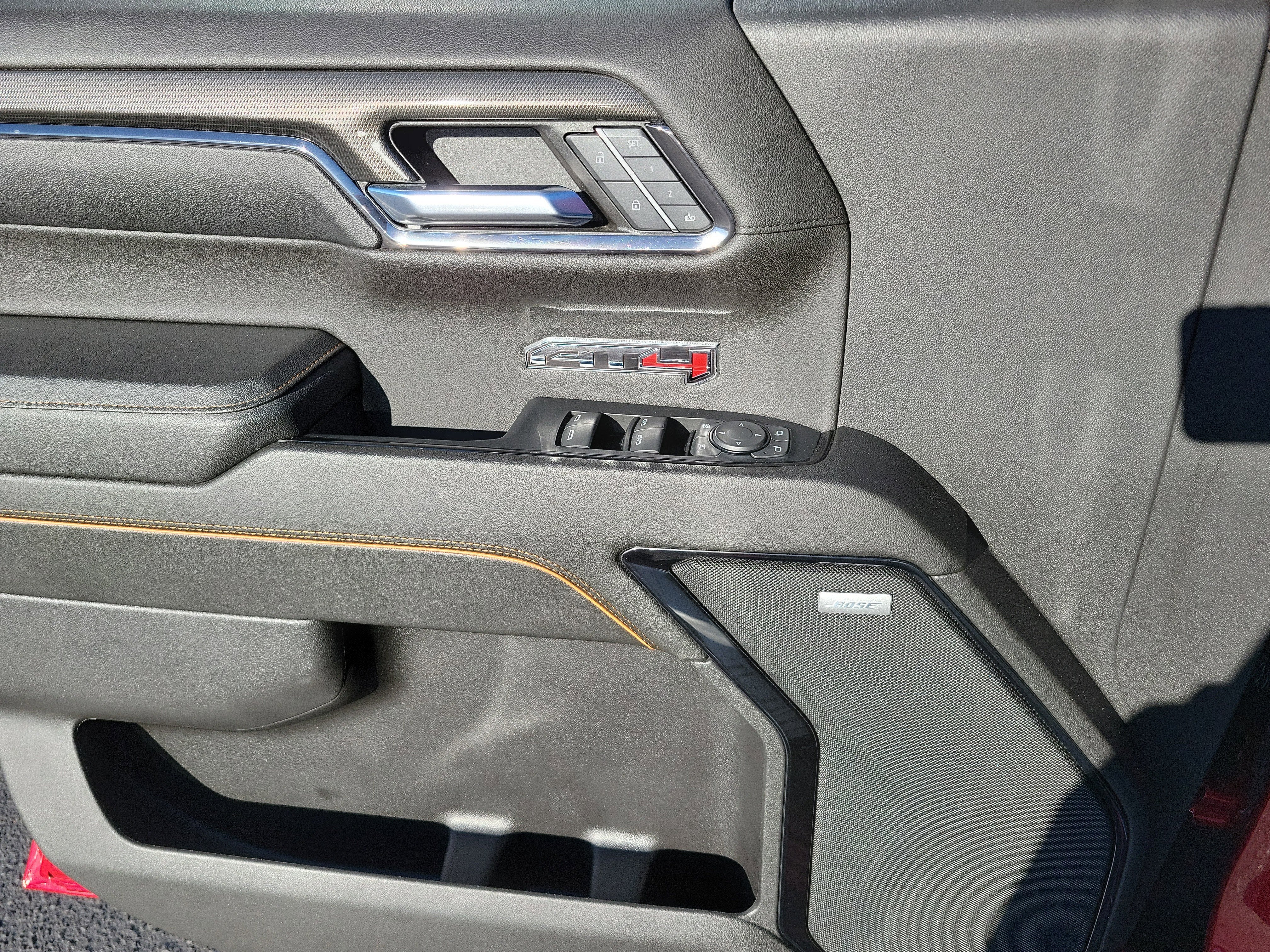 2024 GMC Sierra 1500 AT4