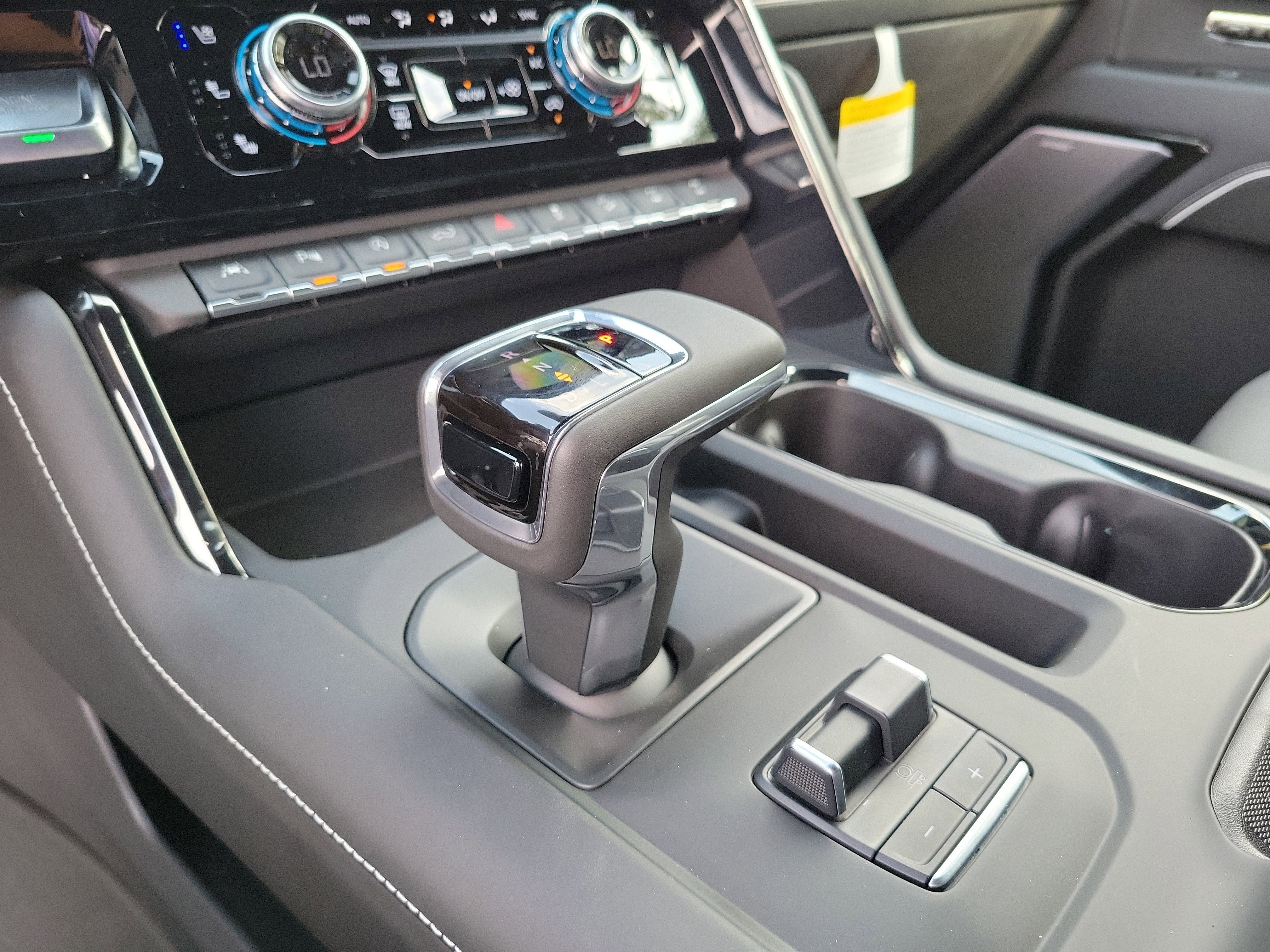 2025 GMC Sierra 1500 AT4X