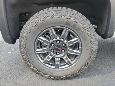 2025 GMC Sierra 1500 AT4X