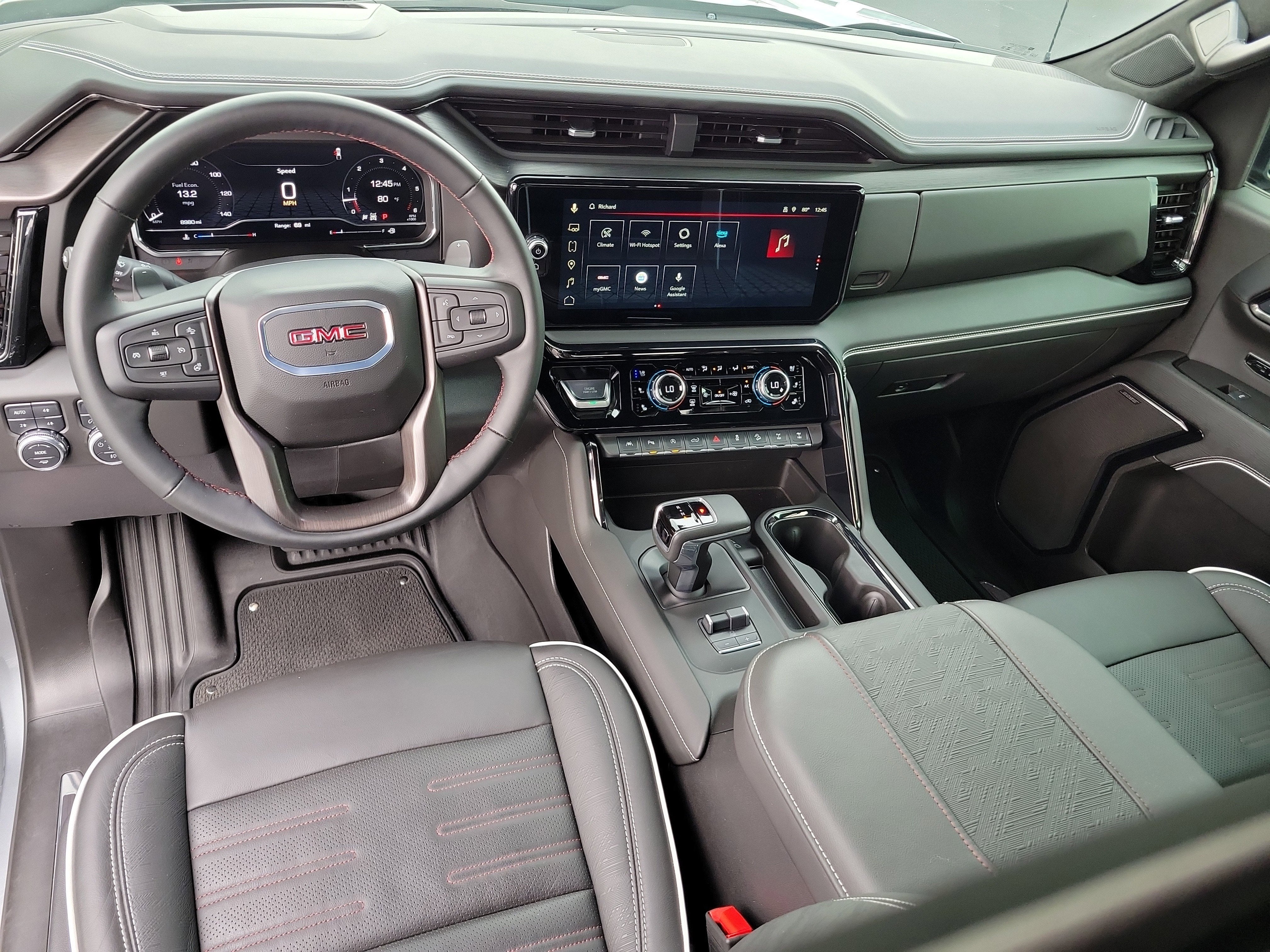 2025 GMC Sierra 1500 AT4X