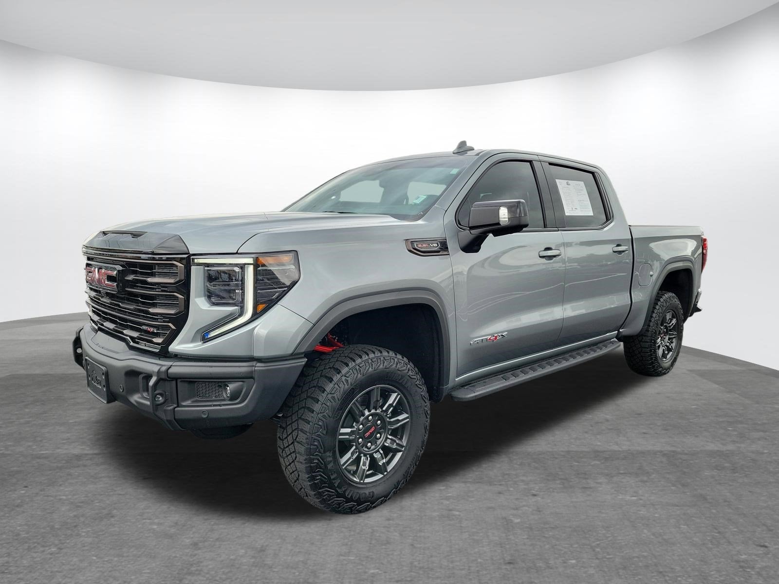 2025 GMC Sierra 1500 AT4X