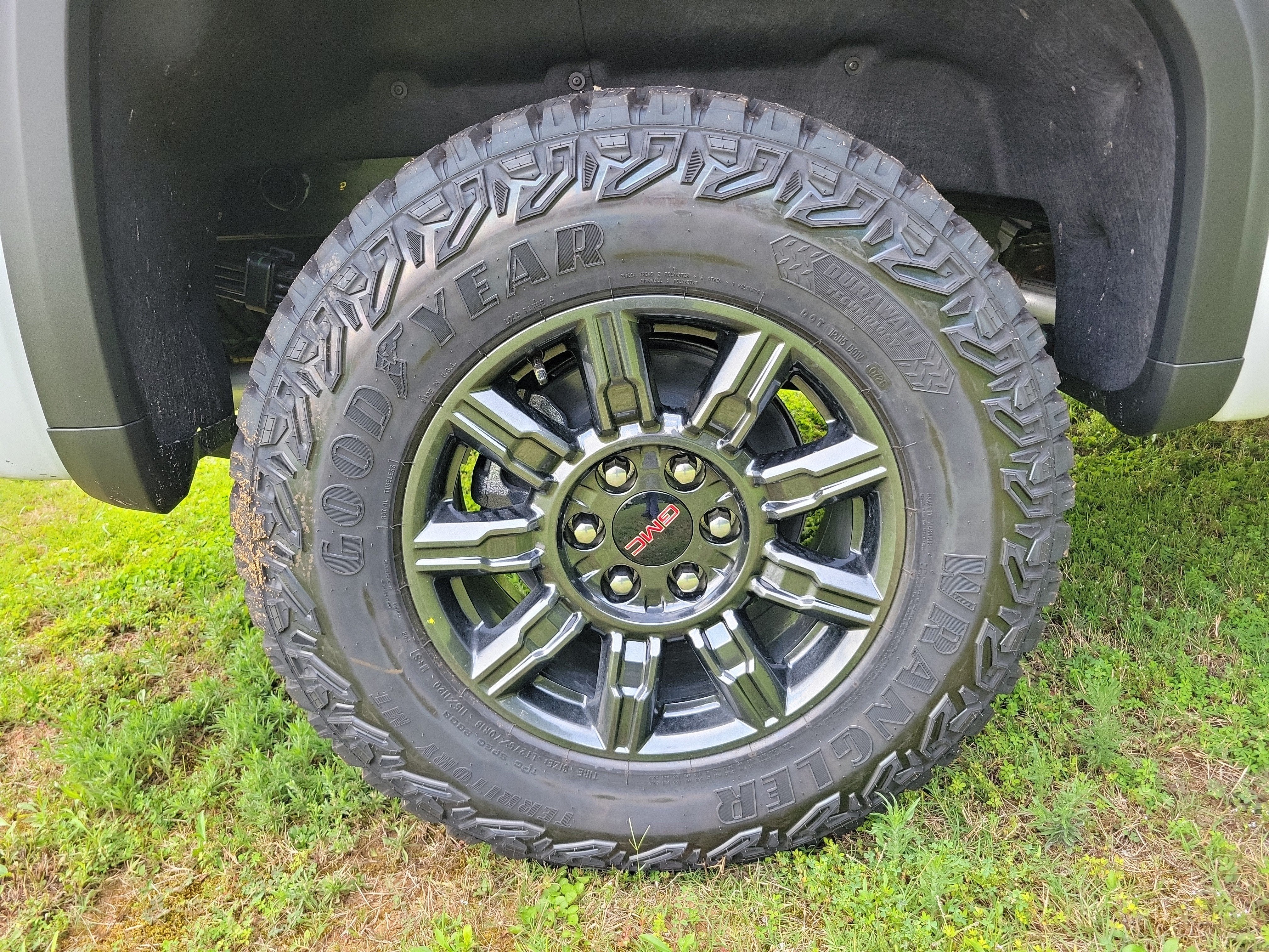 2026 GMC Sierra 1500 AT4X