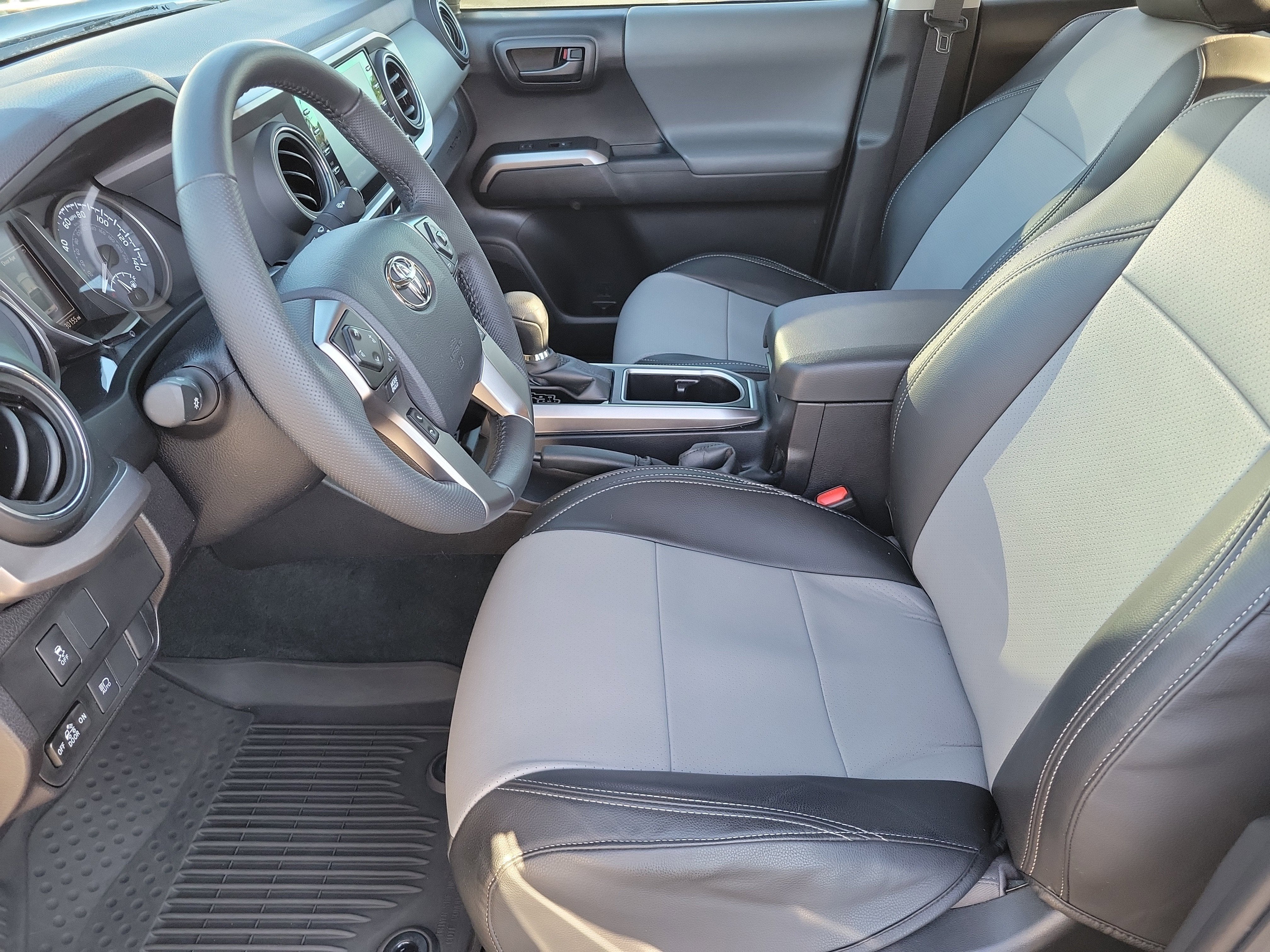 2023 Toyota Tacoma 4WD SR