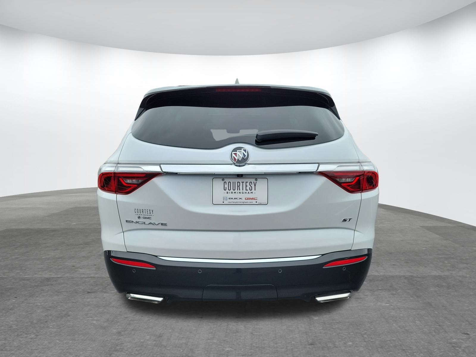 2022 Buick Enclave Essence