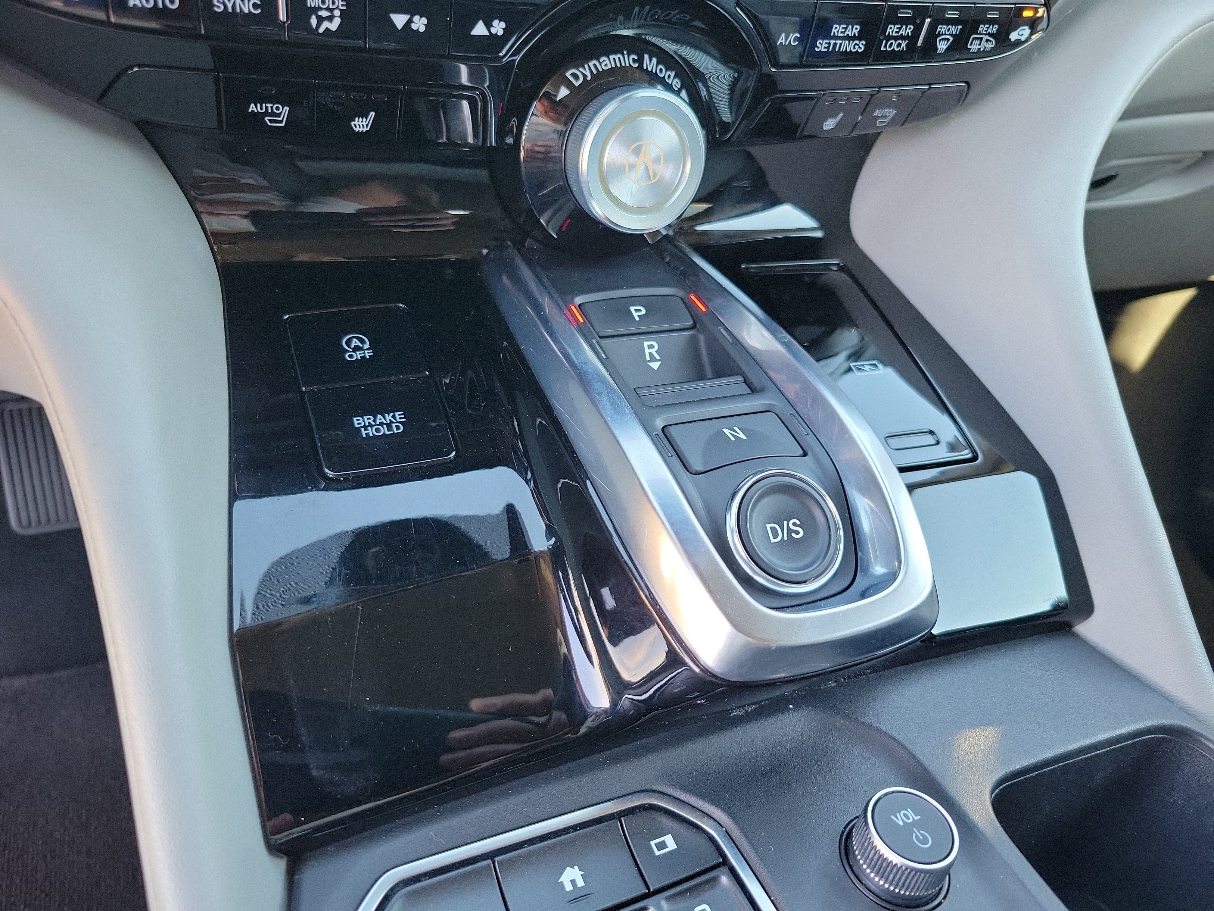 2022 Acura MDX w/Technology Package
