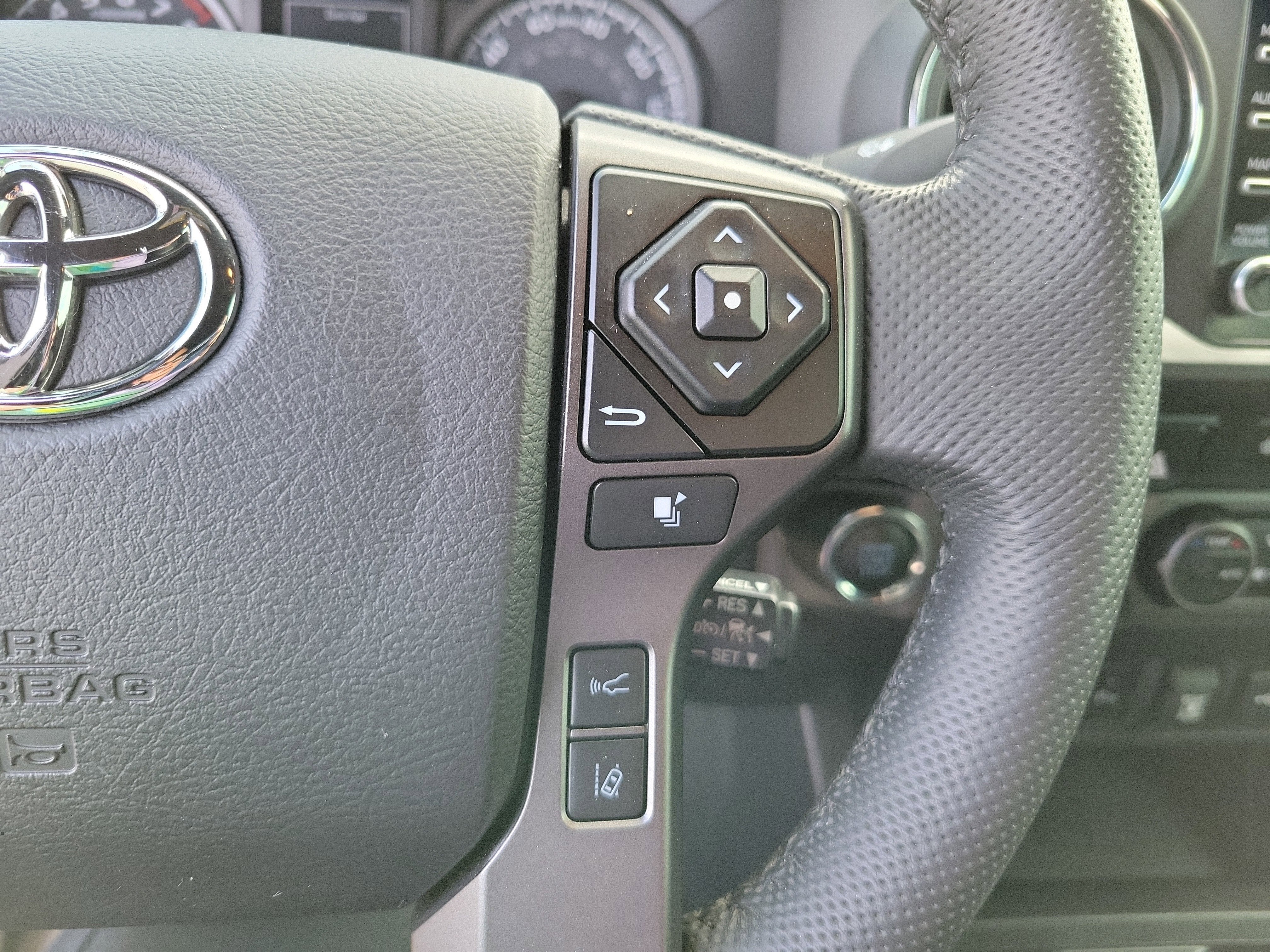 2021 Toyota Tacoma 4WD SR