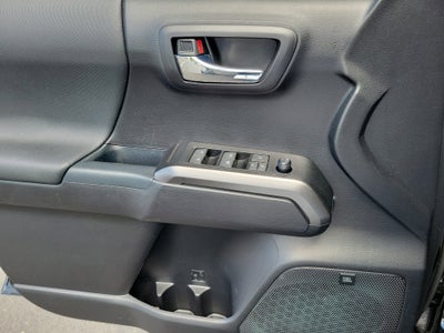 2021 Toyota Tacoma 4WD SR