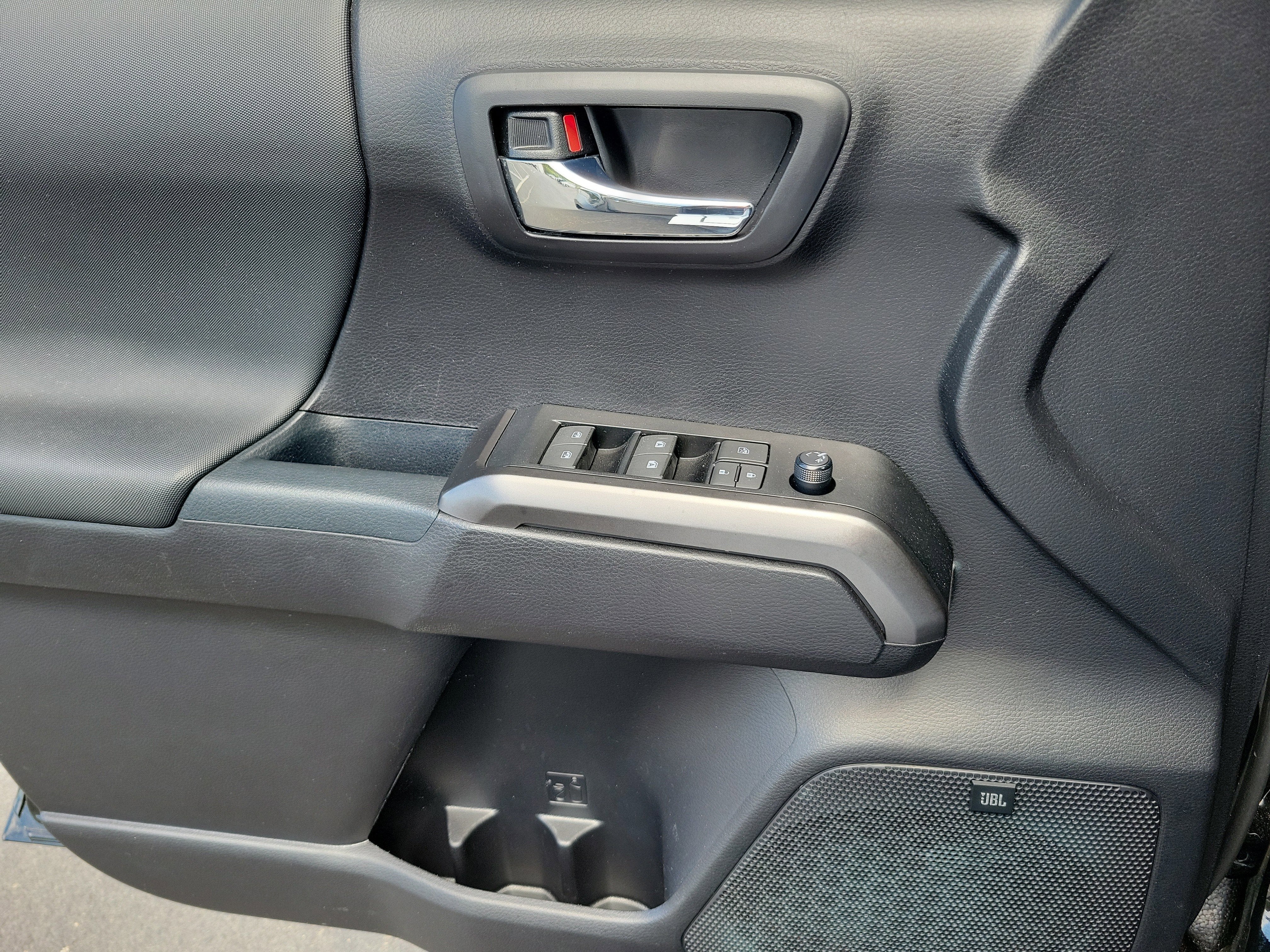 2021 Toyota Tacoma 4WD SR